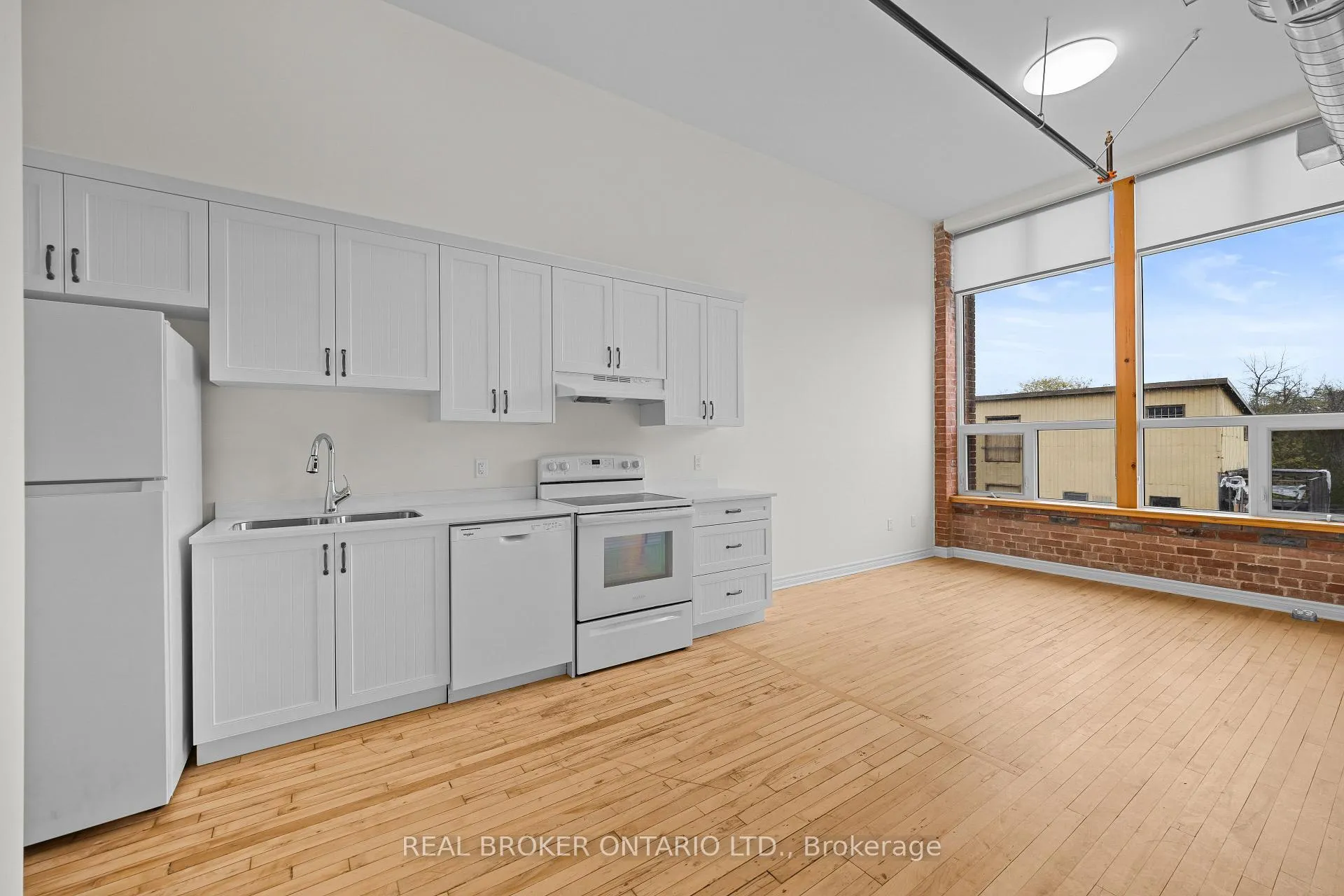 Photo 5 of Unit 211, 150 Mill Street, Carleton Place — HOMEH