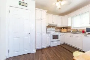 Photo 48 of 136 Tower Drive, Scarborough, Wexford-Maryvale — HOMEH