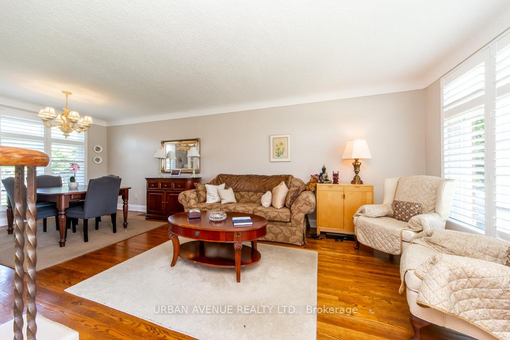 Photo 10 of 136 Tower Drive, Scarborough, Wexford-Maryvale — HOMEH