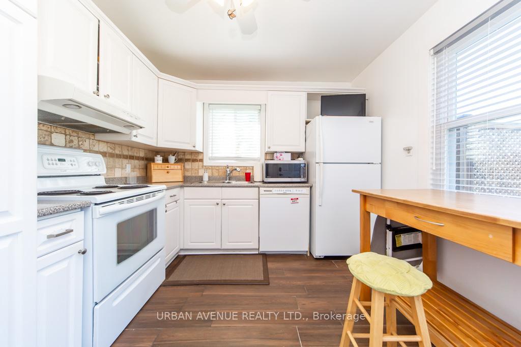 Photo 15 of 136 Tower Drive, Scarborough, Wexford-Maryvale — HOMEH