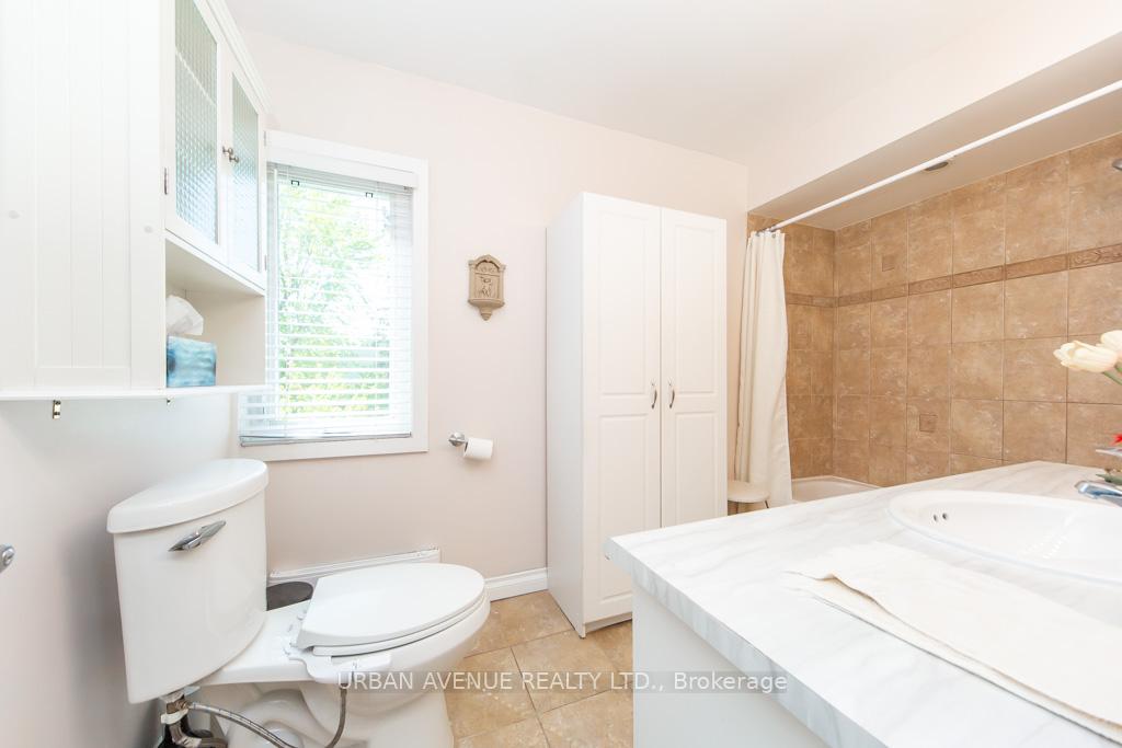 Photo 30 of 136 Tower Drive, Scarborough, Wexford-Maryvale — HOMEH