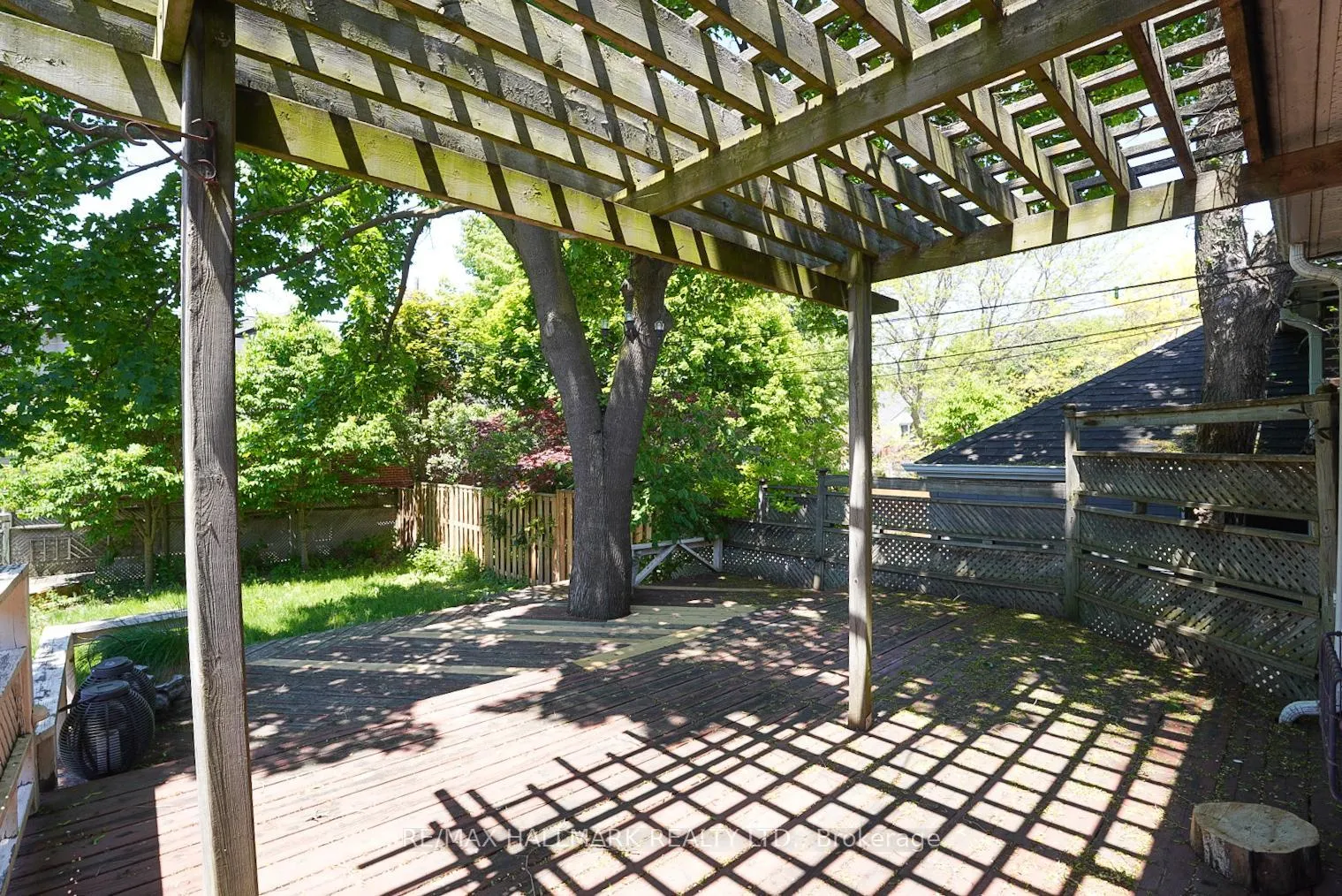 Photo 13 of 34 Clonmore Drive, Scarborough, Birchcliffe-Cliffside — HOMEH