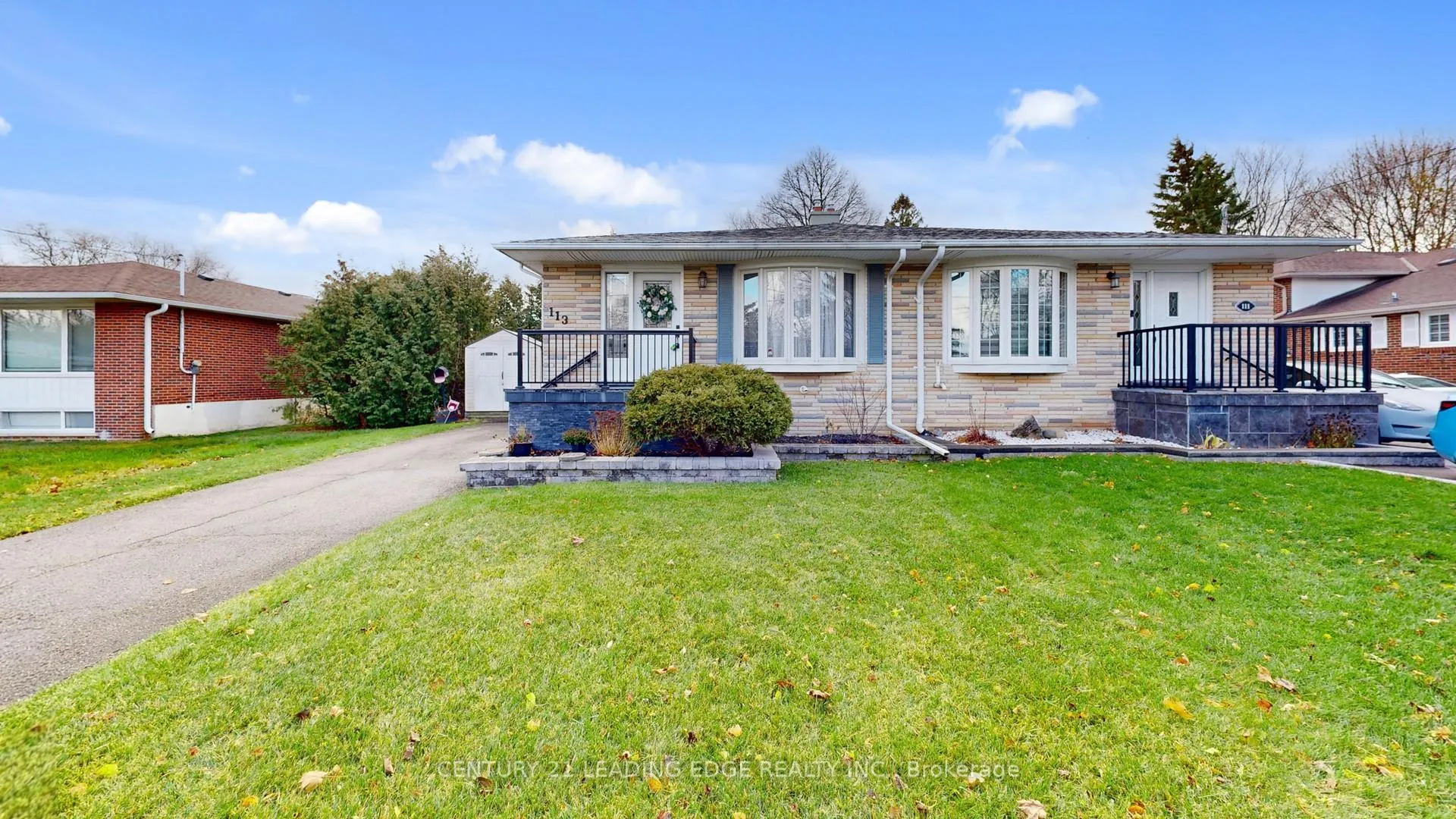 Front of 113 Sherwood Forest Drive