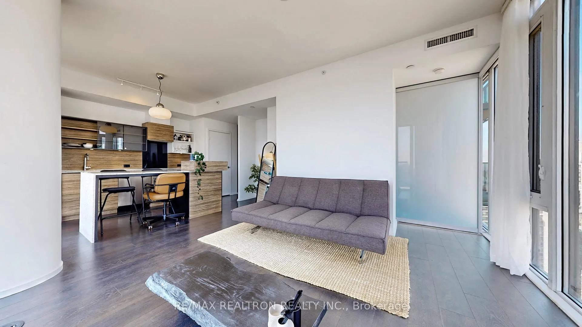 Photo 7 of Unit 3208, 75 St Nicholas Street, Toronto, Bay Street Corridor — HOMEH