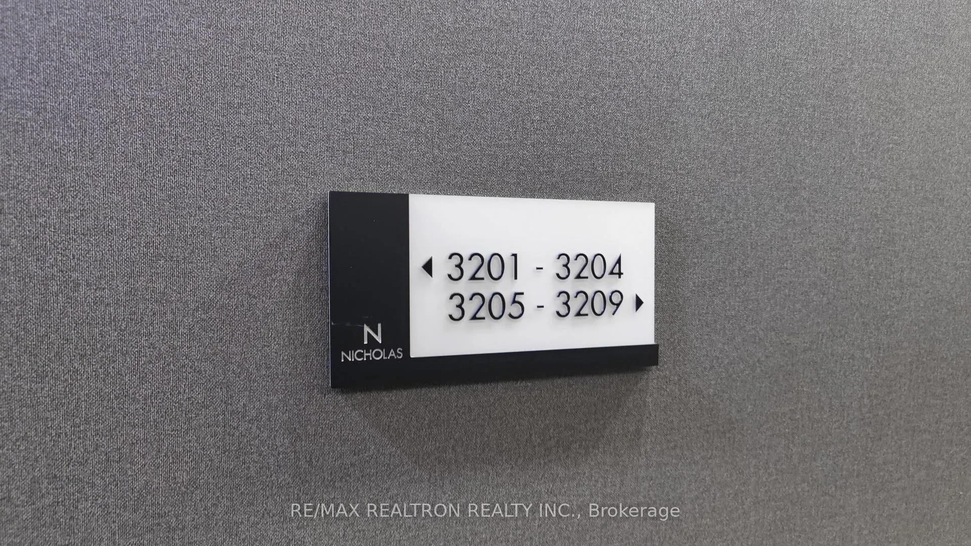 Photo 30 of Unit 3208, 75 St Nicholas Street, Toronto, Bay Street Corridor — HOMEH