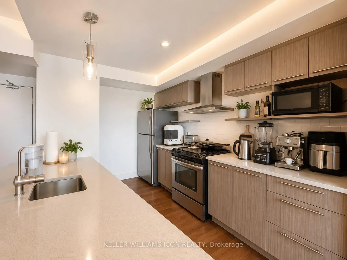 Photo 8 of Unit 701, 555 Anand Private, Ottawa, Riverside Park South — HOMEH