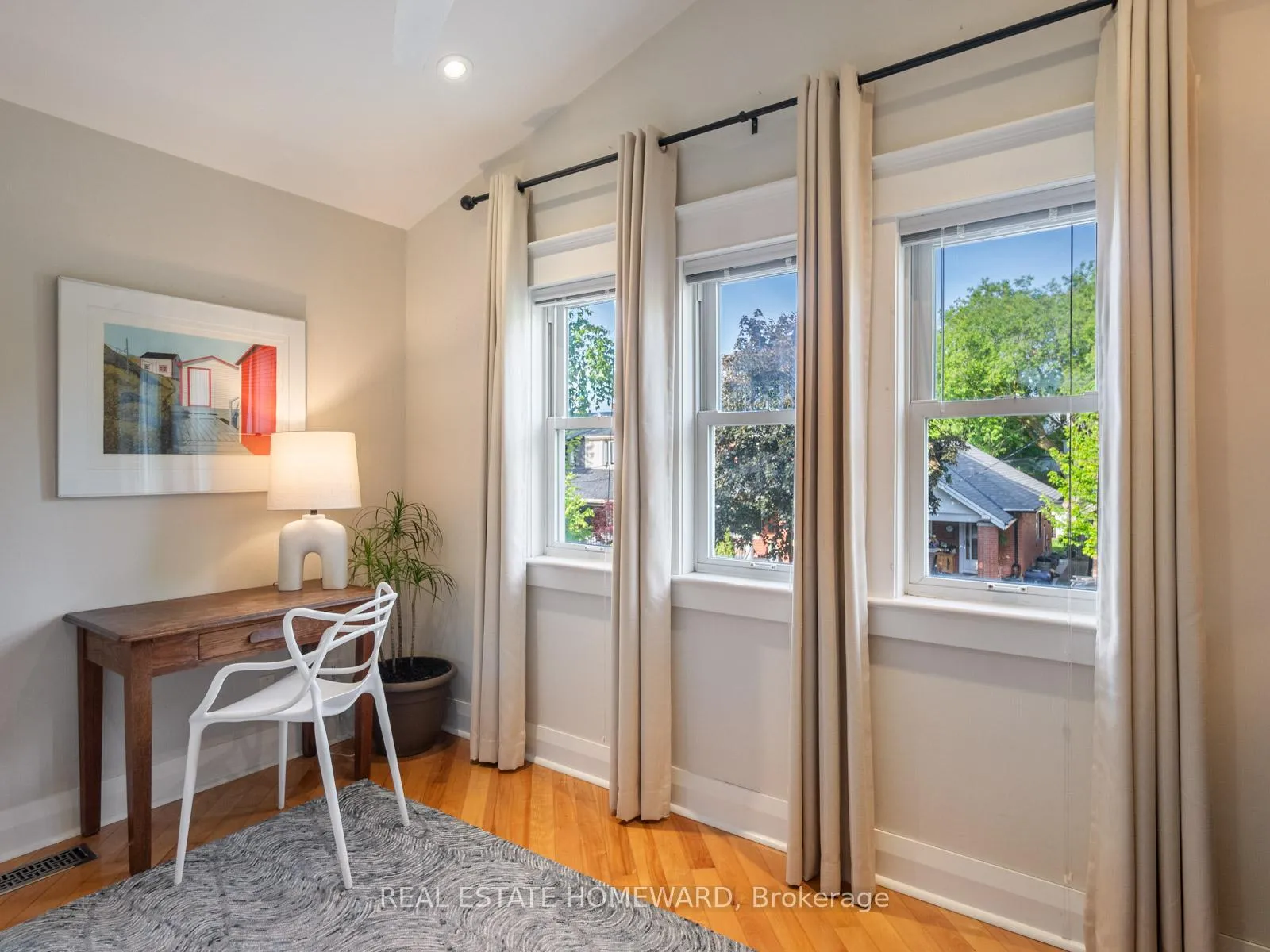 Photo 12 of 228 Bingham Avenue, Toronto, The Beaches — HOMEH