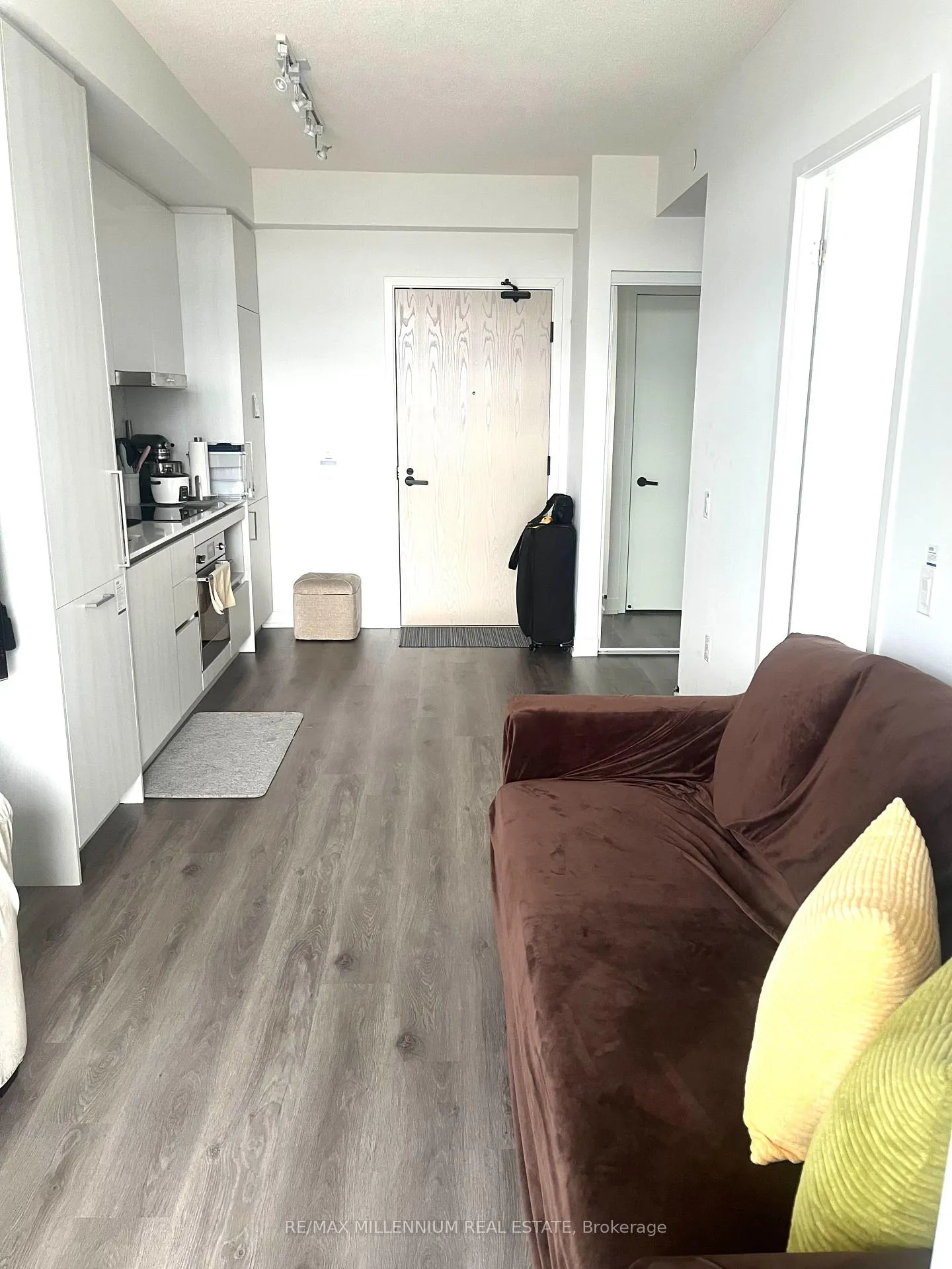 Photo 3 of Unit 4110, 225 Commerce Street, Vaughan, Vaughan Corporate Centre — HOMEH
