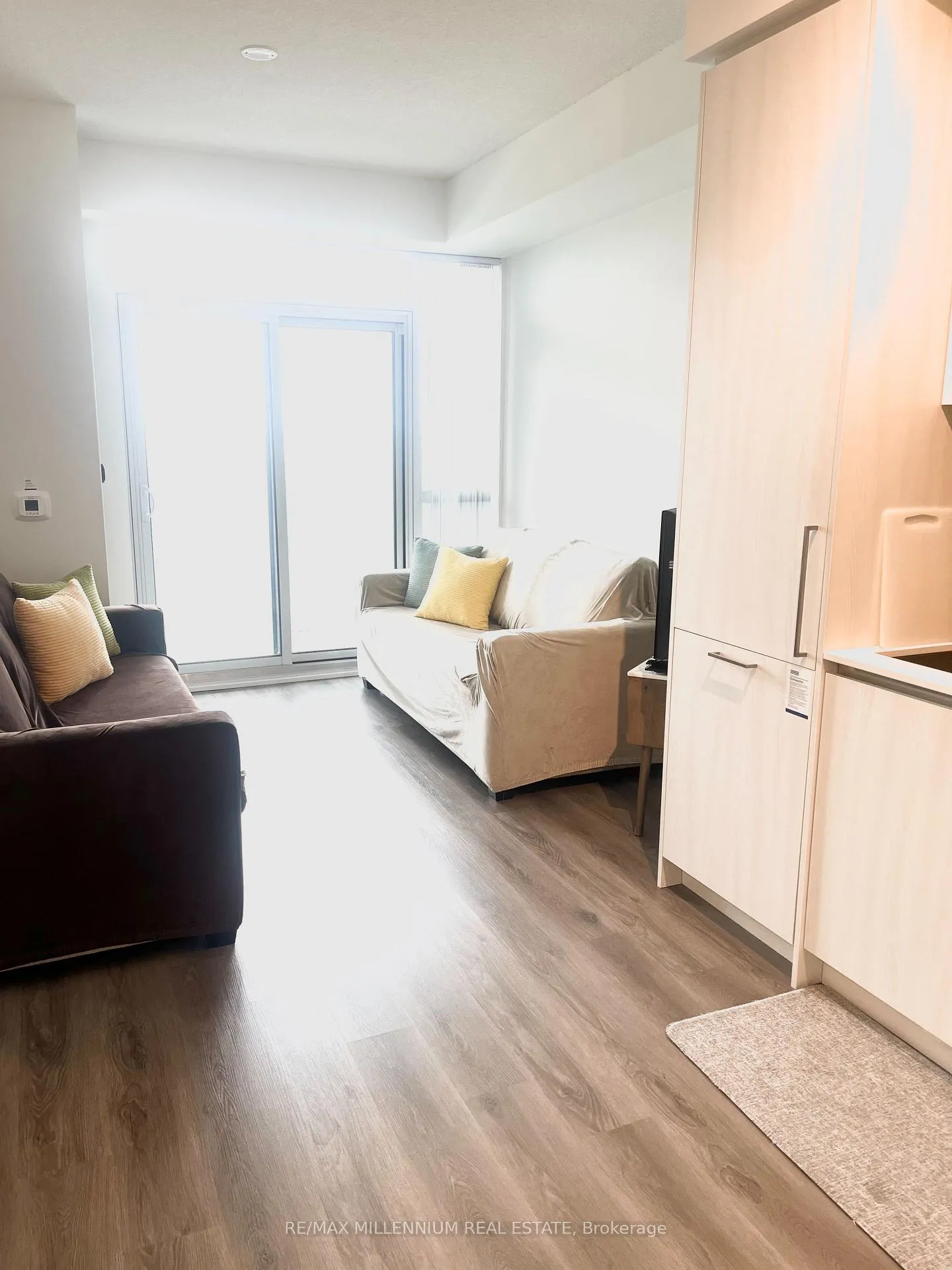 Photo 8 of Unit 4110, 225 Commerce Street, Vaughan, Vaughan Corporate Centre — HOMEH