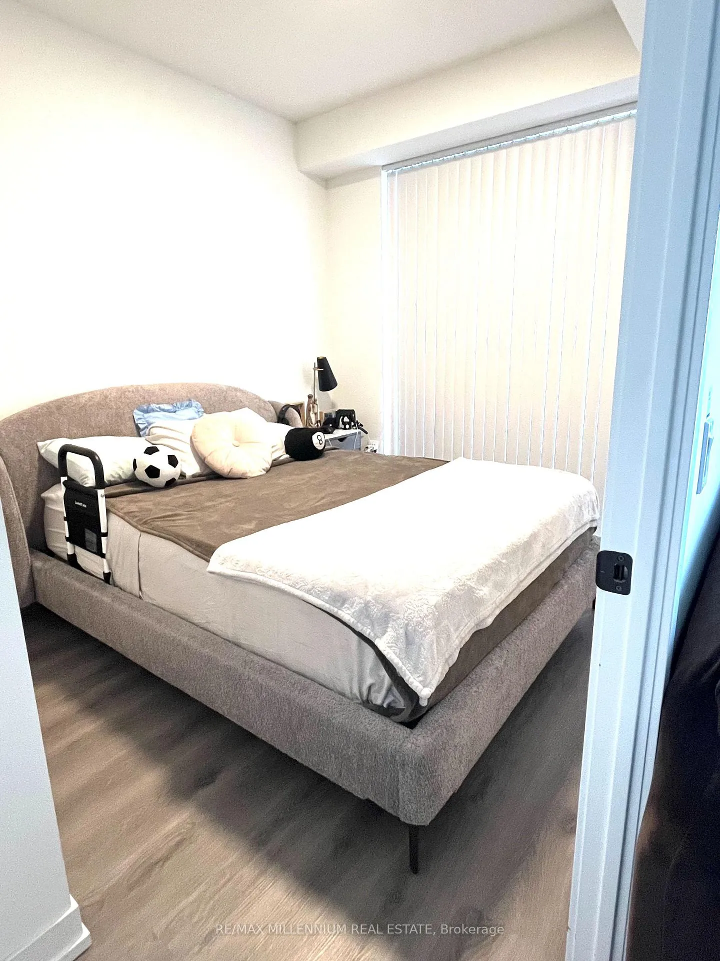 Photo 13 of Unit 4110, 225 Commerce Street, Vaughan, Vaughan Corporate Centre — HOMEH