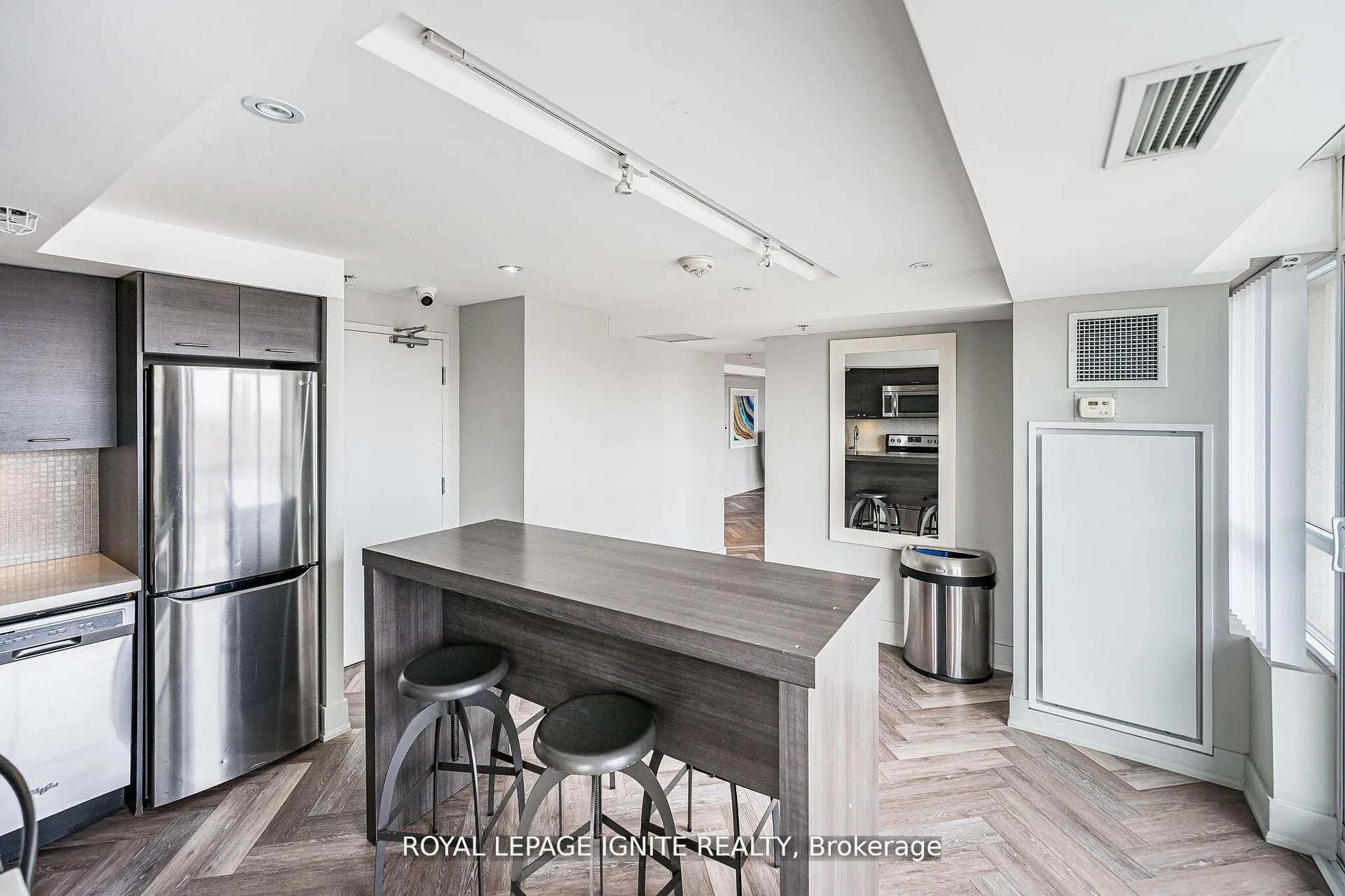 Photo 17 of Unit 635, 68 Abell Street, Toronto, Little Portugal — HOMEH
