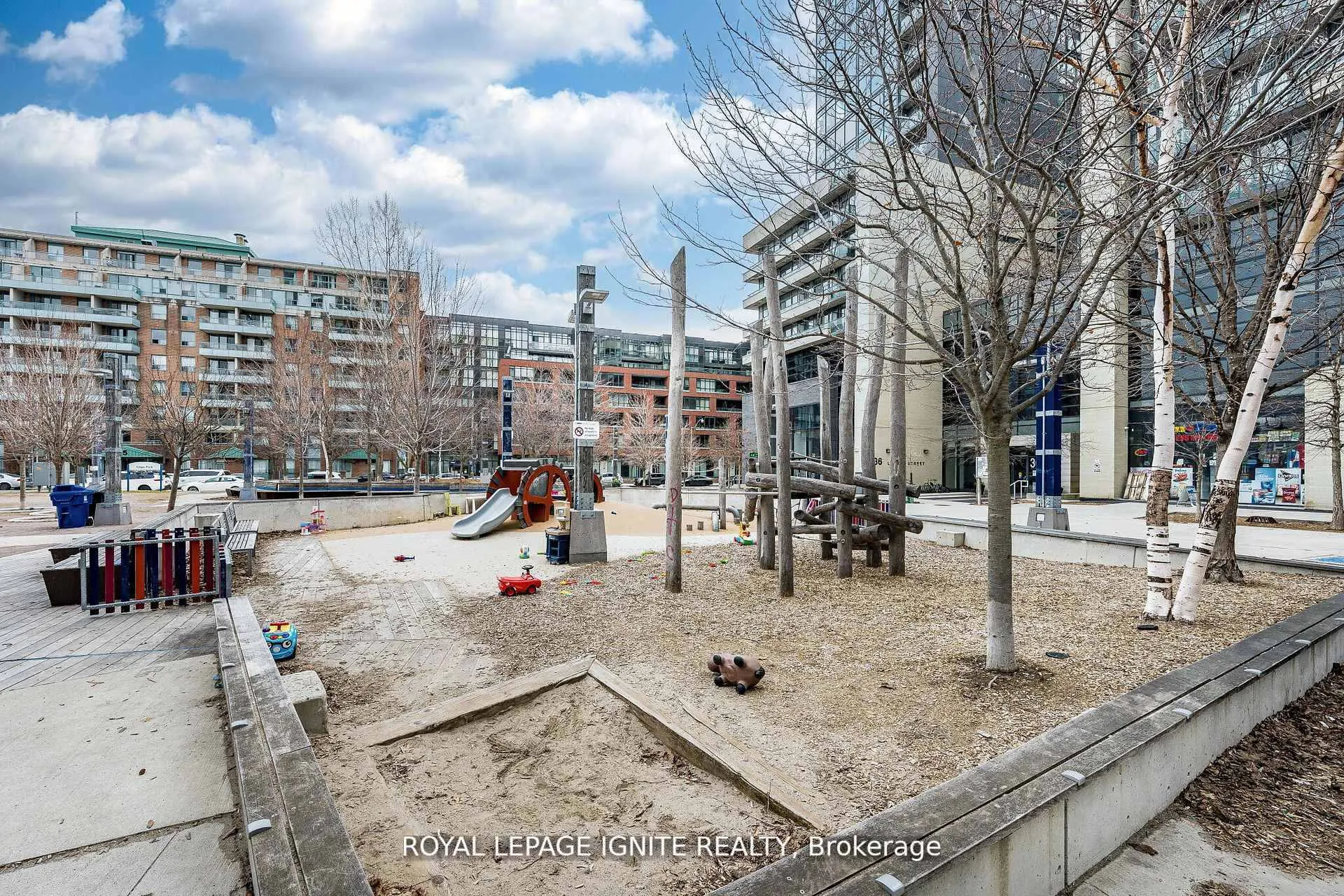 Photo 28 of Unit 635, 68 Abell Street, Toronto, Little Portugal — HOMEH