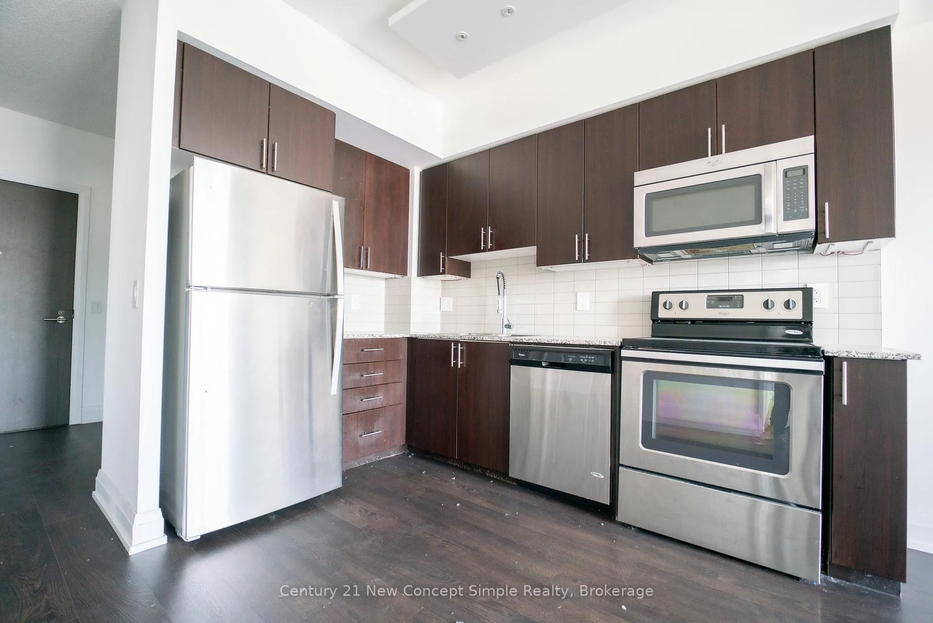 Front of Unit 705, 7890 Bathurst Street