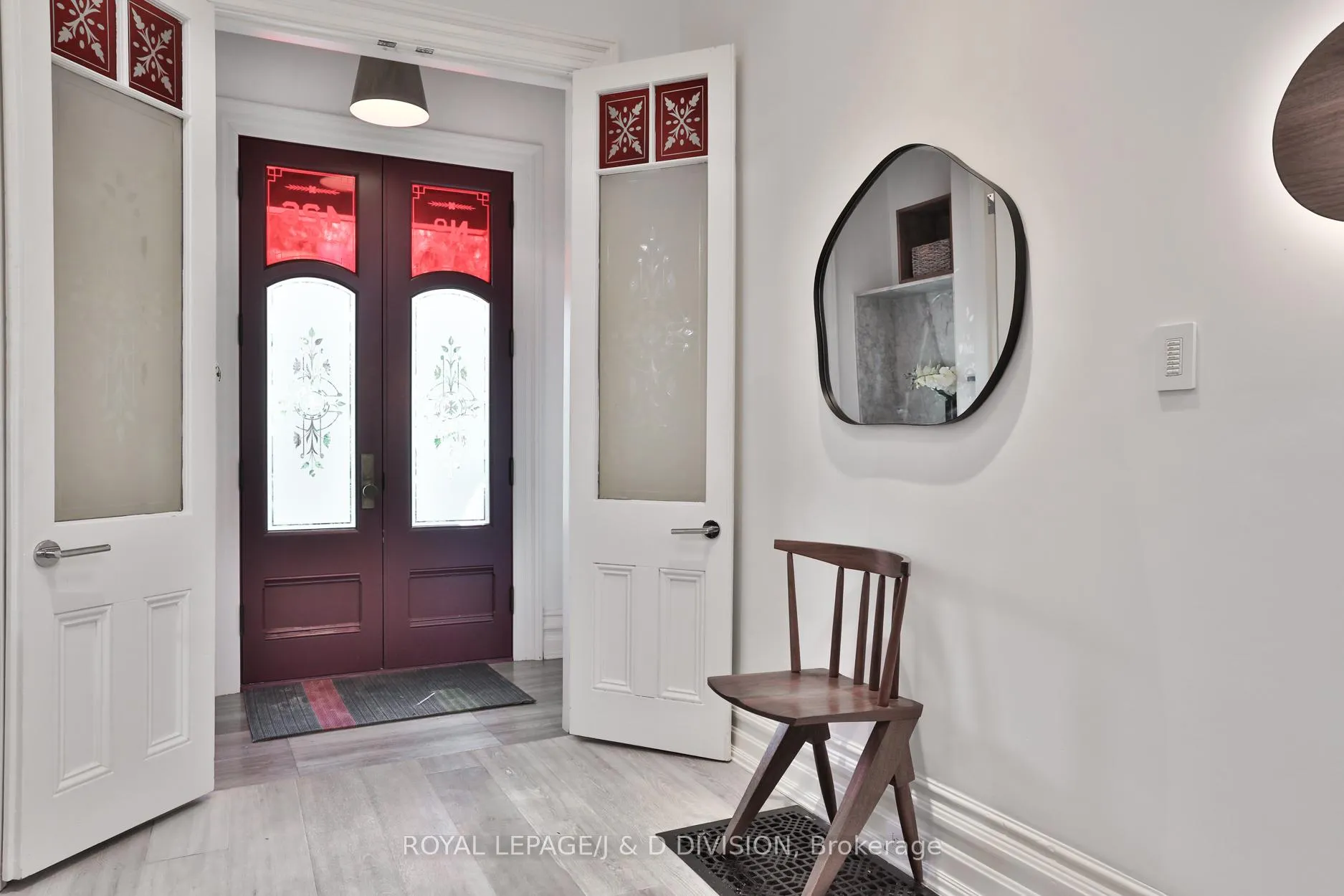 Photo 3 of 426 Ontario Street, Toronto, Moss Park — HOMEH