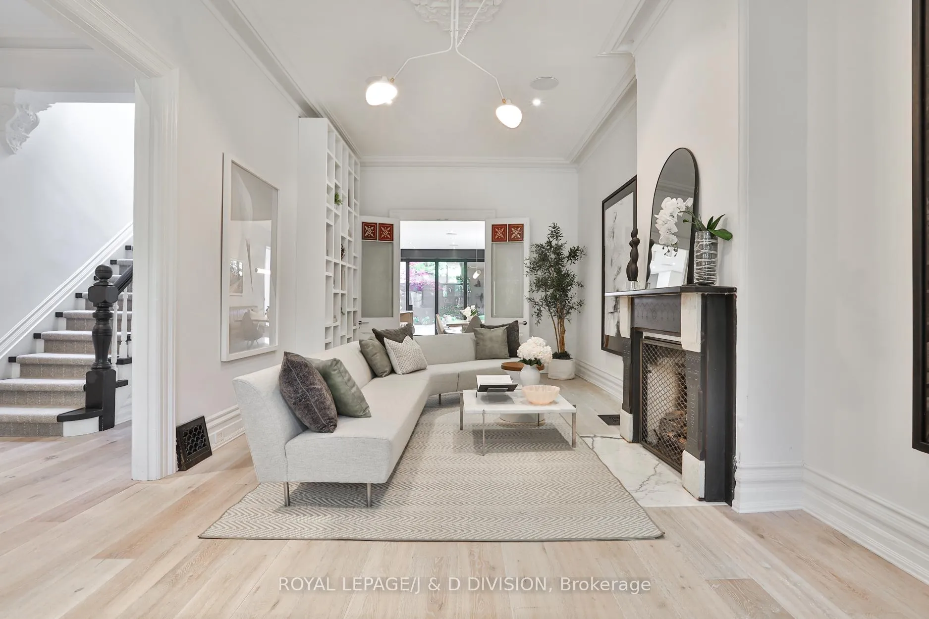 Photo 5 of 426 Ontario Street, Toronto, Moss Park — HOMEH