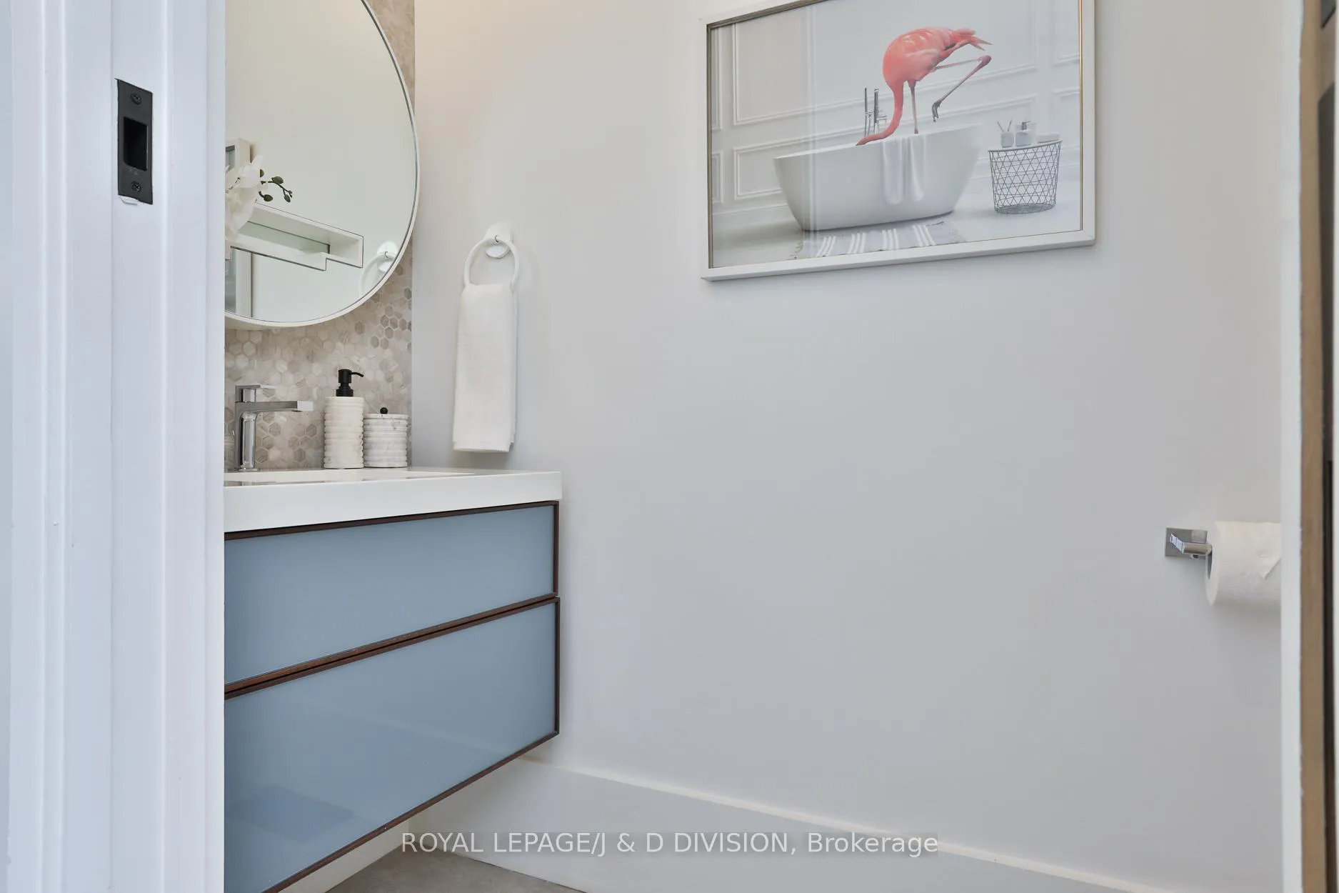 Photo 19 of 426 Ontario Street, Toronto, Moss Park — HOMEH