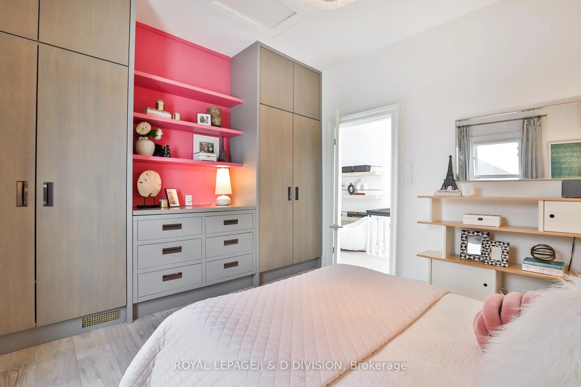 Photo 28 of 426 Ontario Street, Toronto, Moss Park — HOMEH