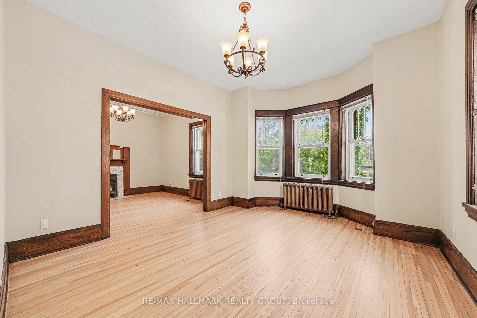 Photo 10 of Unit 1, 413 Elgin Street, Ottawa, Ottawa Centre/Golden Triangle — HOMEH