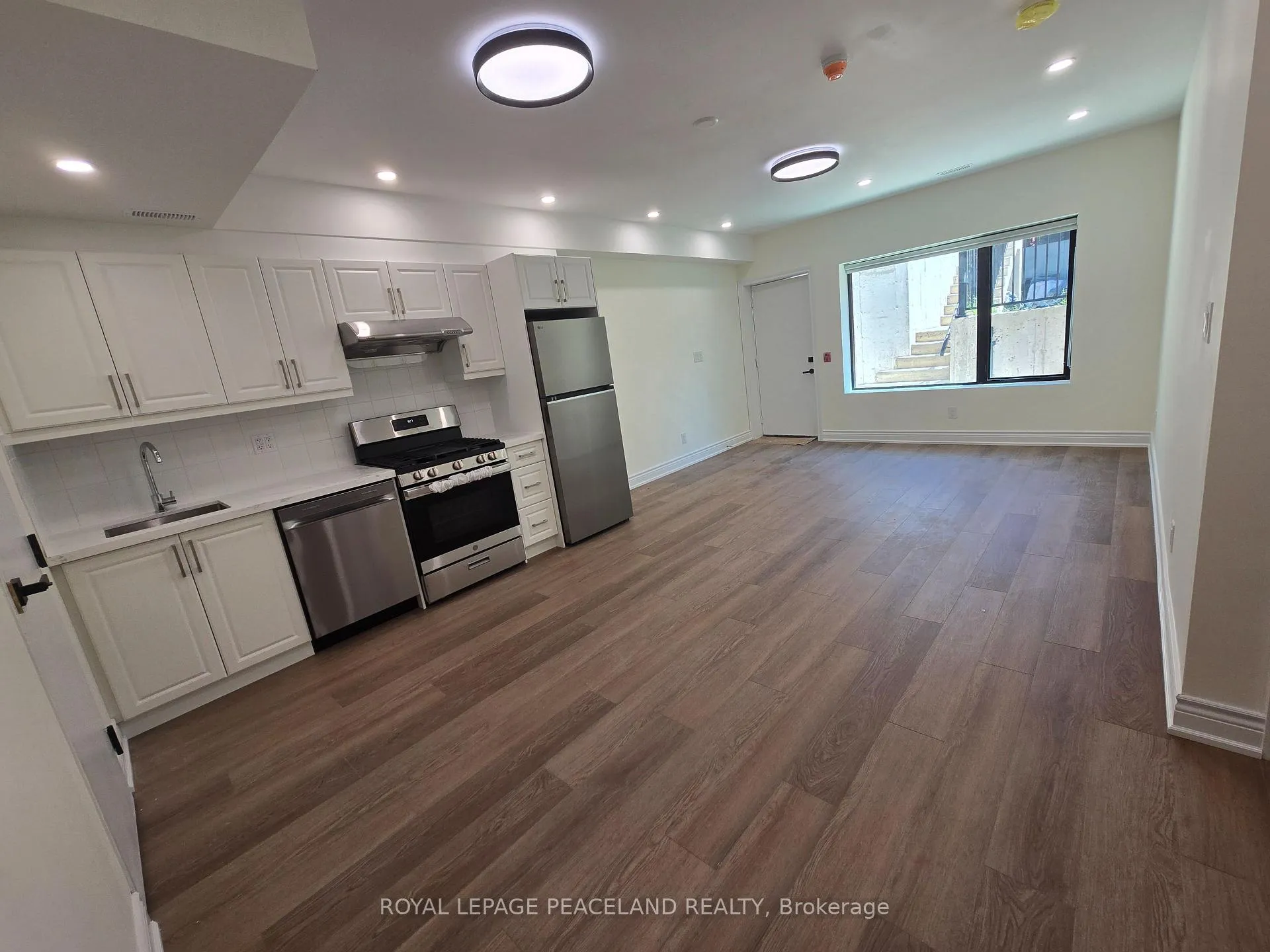 Photo 1 of Unit Laneway Hse Lwr, 558 Spadina Crescent, Toronto, University — HOMEH