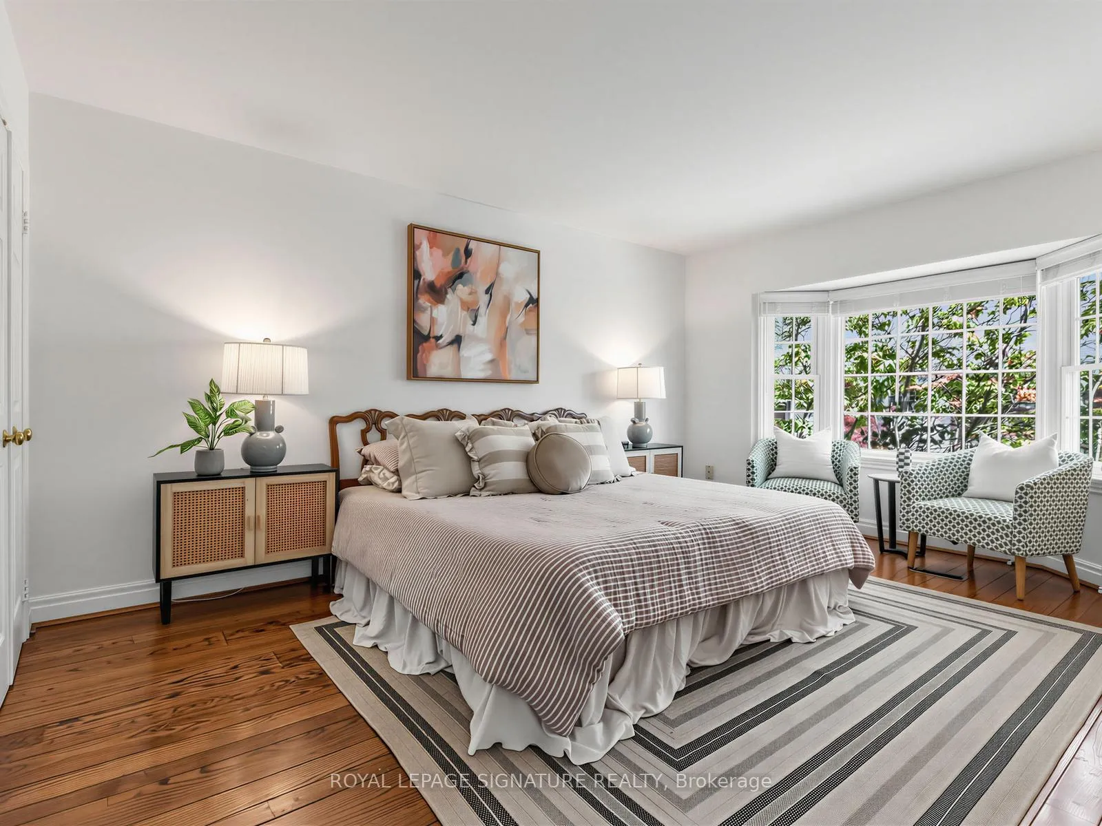 Photo 12 of Unit 11, 240 Broadway Avenue, Toronto, Mount Pleasant East — HOMEH