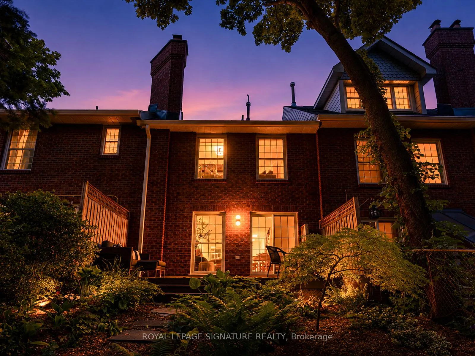 Photo 27 of Unit 11, 240 Broadway Avenue, Toronto, Mount Pleasant East — HOMEH