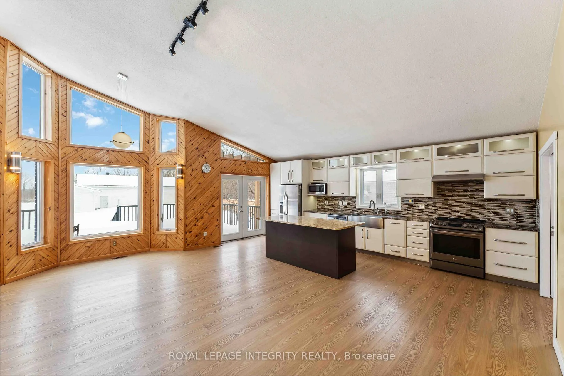 Photo 12 of 4670 Fallowfield Road, Ottawa, South of Fallowfield Road — HOMEH