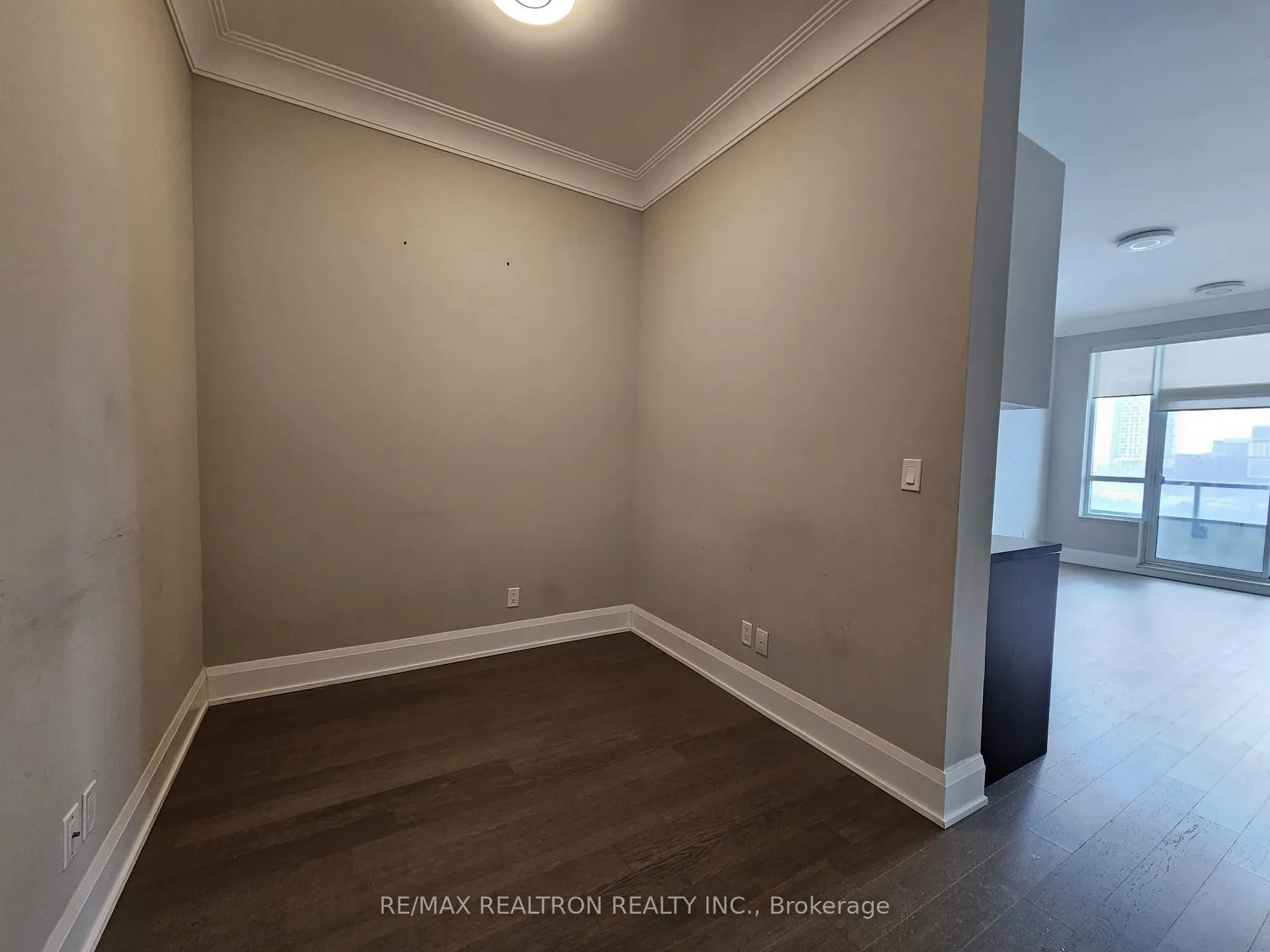 Photo 21 of Unit 907, 15 Water Walk Drive, Markham, Unionville — HOMEH