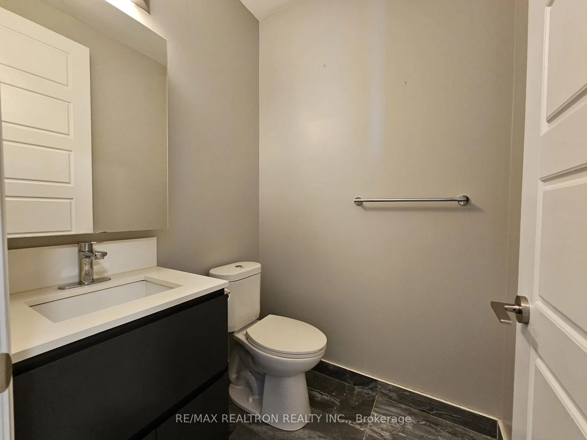 Photo 28 of Unit 907, 15 Water Walk Drive, Markham, Unionville — HOMEH