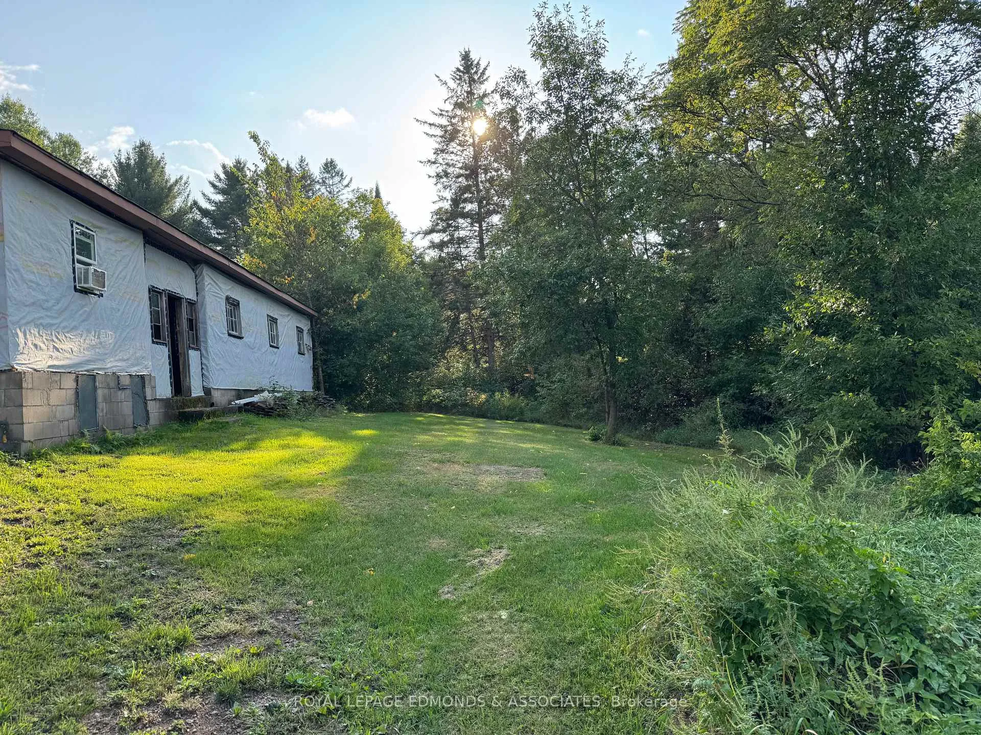 Photo 4 of 27 Stencells Road, Laurentian Valley — HOMEH