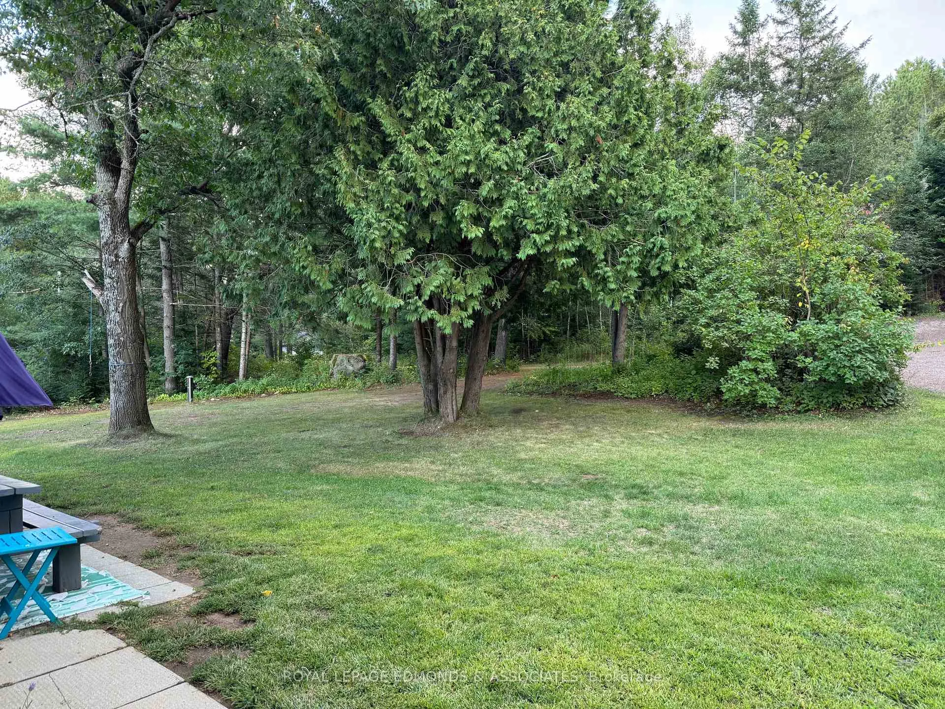 Photo 11 of 27 Stencells Road, Laurentian Valley — HOMEH