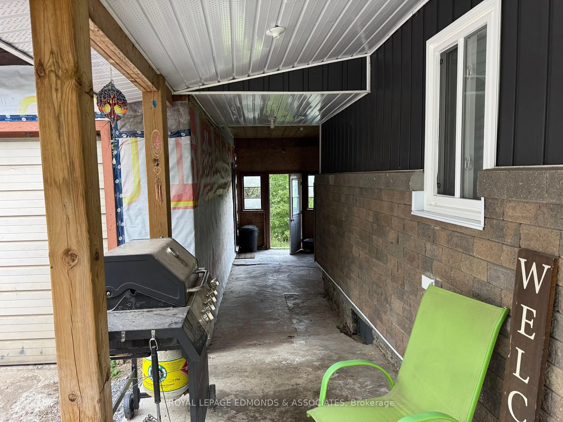 Photo 12 of 27 Stencells Road, Laurentian Valley — HOMEH