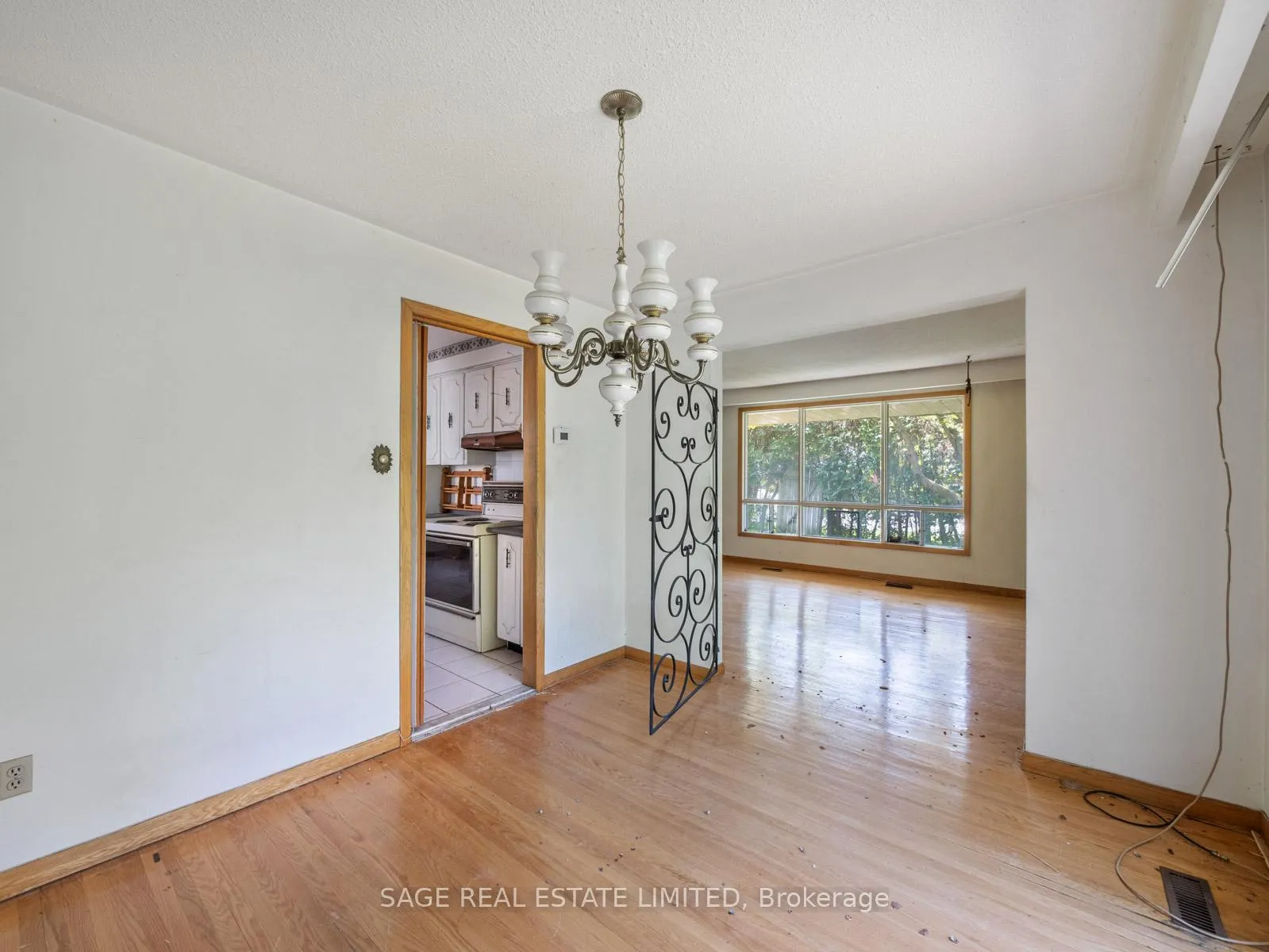 Photo 13 of 2 Johnson Street, Markham, Thornhill — HOMEH