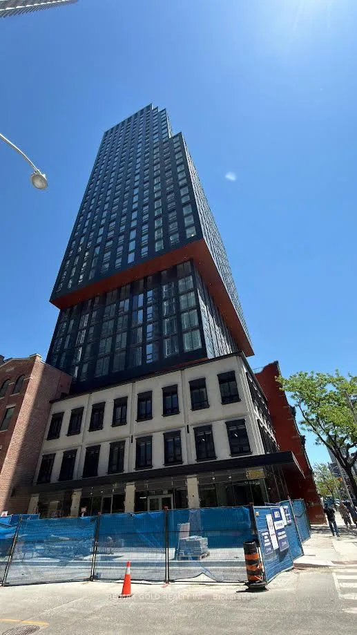 Front of Unit 1705, 100 Queen Street E
