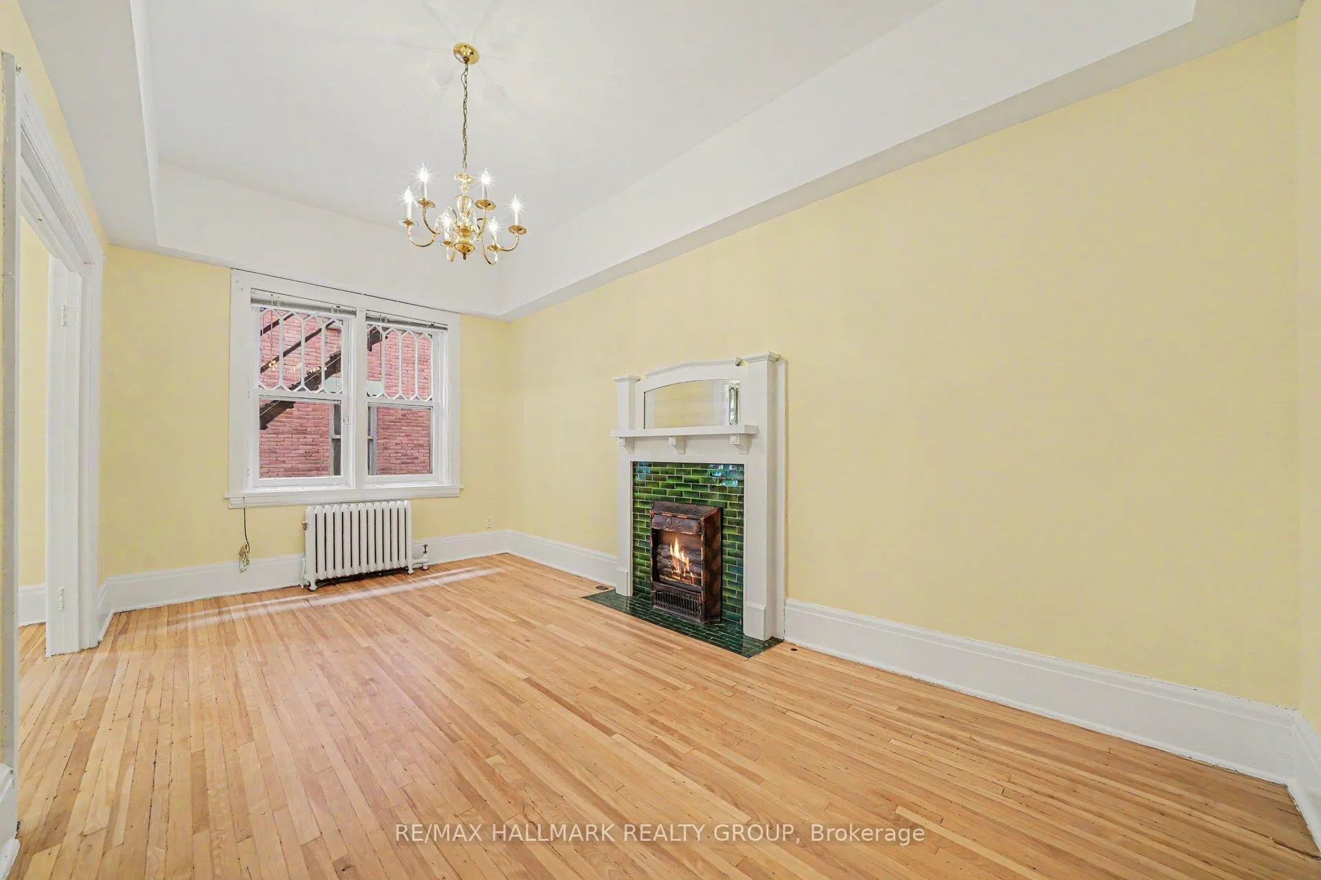 Photo 4 of Unit 4, 413 Elgin Street, Ottawa, Ottawa Centre/Golden Triangle — HOMEH