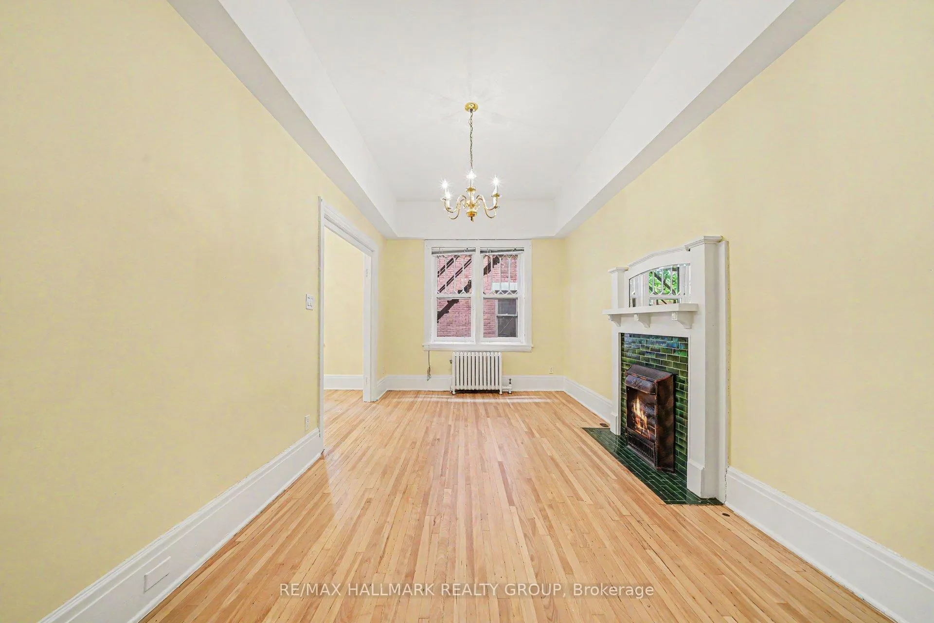 Photo 5 of Unit 4, 413 Elgin Street, Ottawa, Ottawa Centre/Golden Triangle — HOMEH