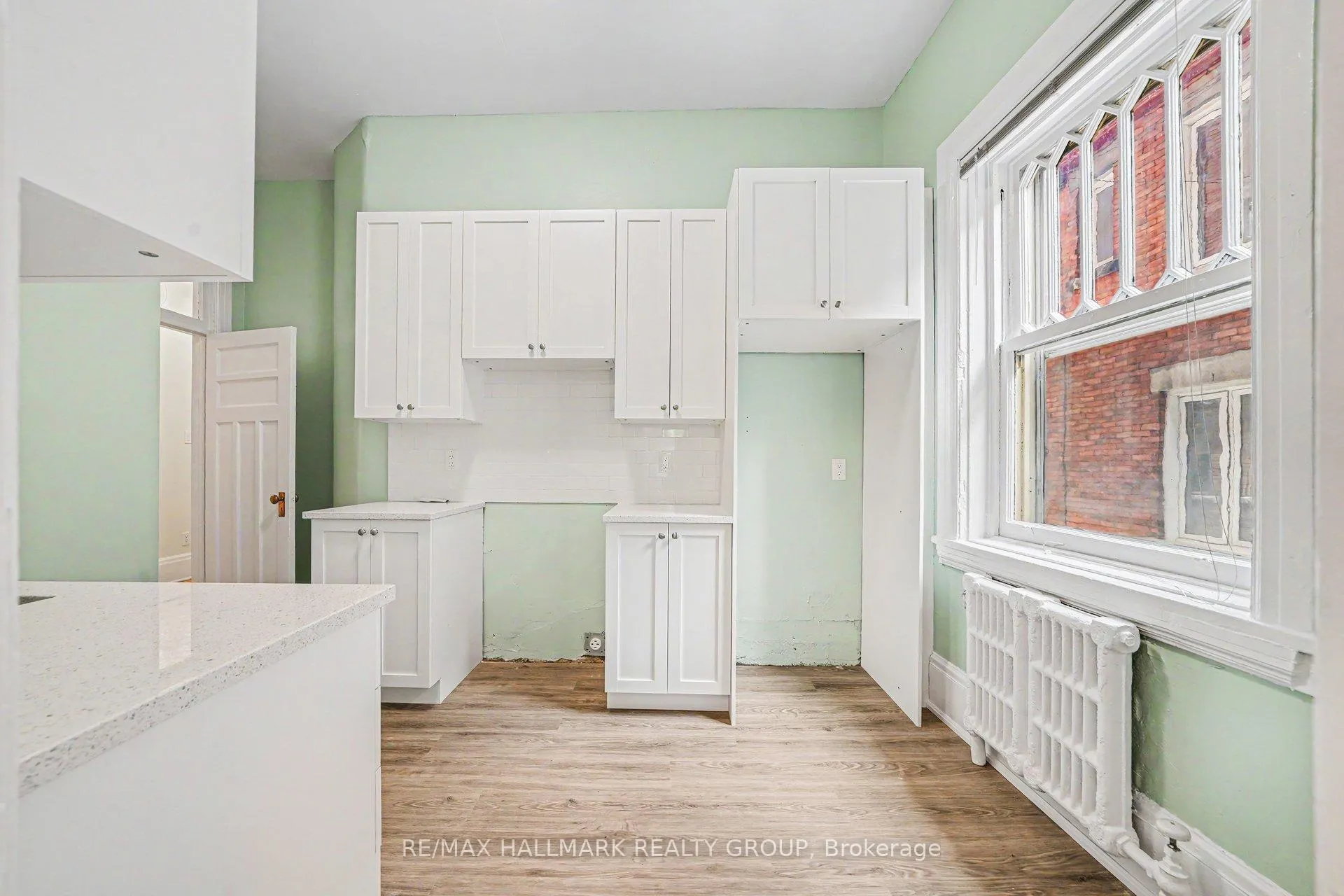 Photo 17 of Unit 4, 413 Elgin Street, Ottawa, Ottawa Centre/Golden Triangle — HOMEH