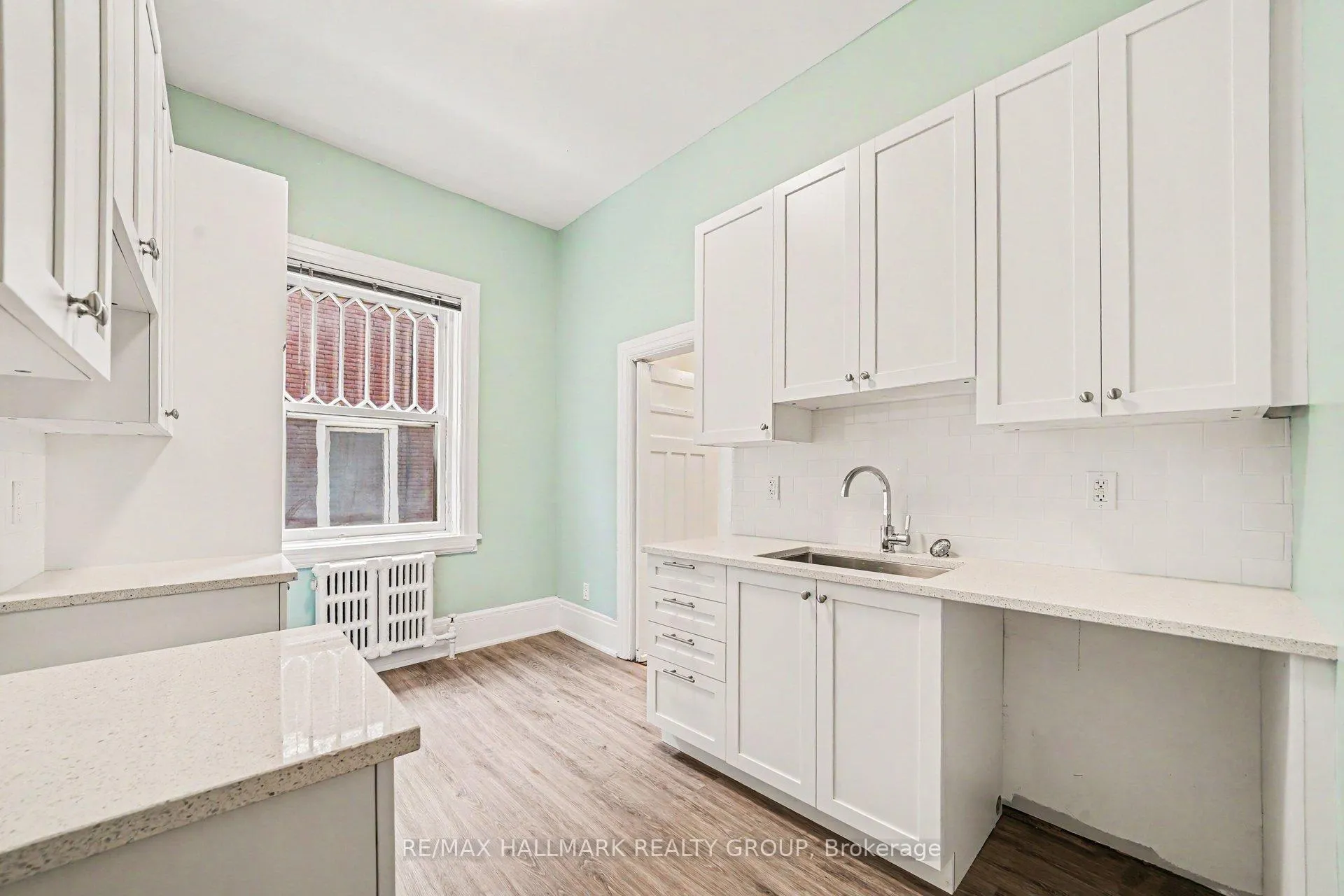 Photo 12 of Unit 4, 413 Elgin Street, Ottawa, Ottawa Centre/Golden Triangle — HOMEH