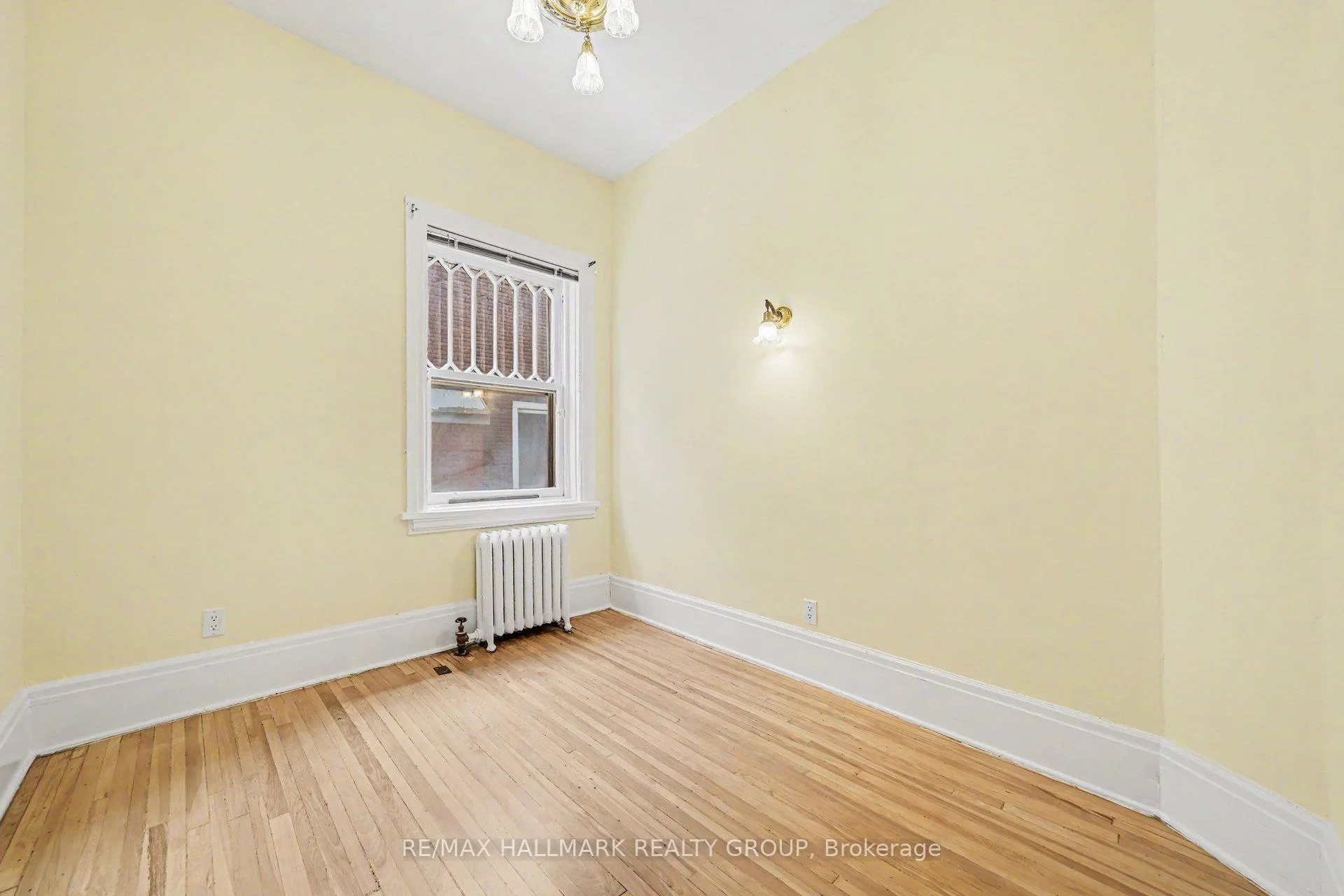 Photo 13 of Unit 4, 413 Elgin Street, Ottawa, Ottawa Centre/Golden Triangle — HOMEH