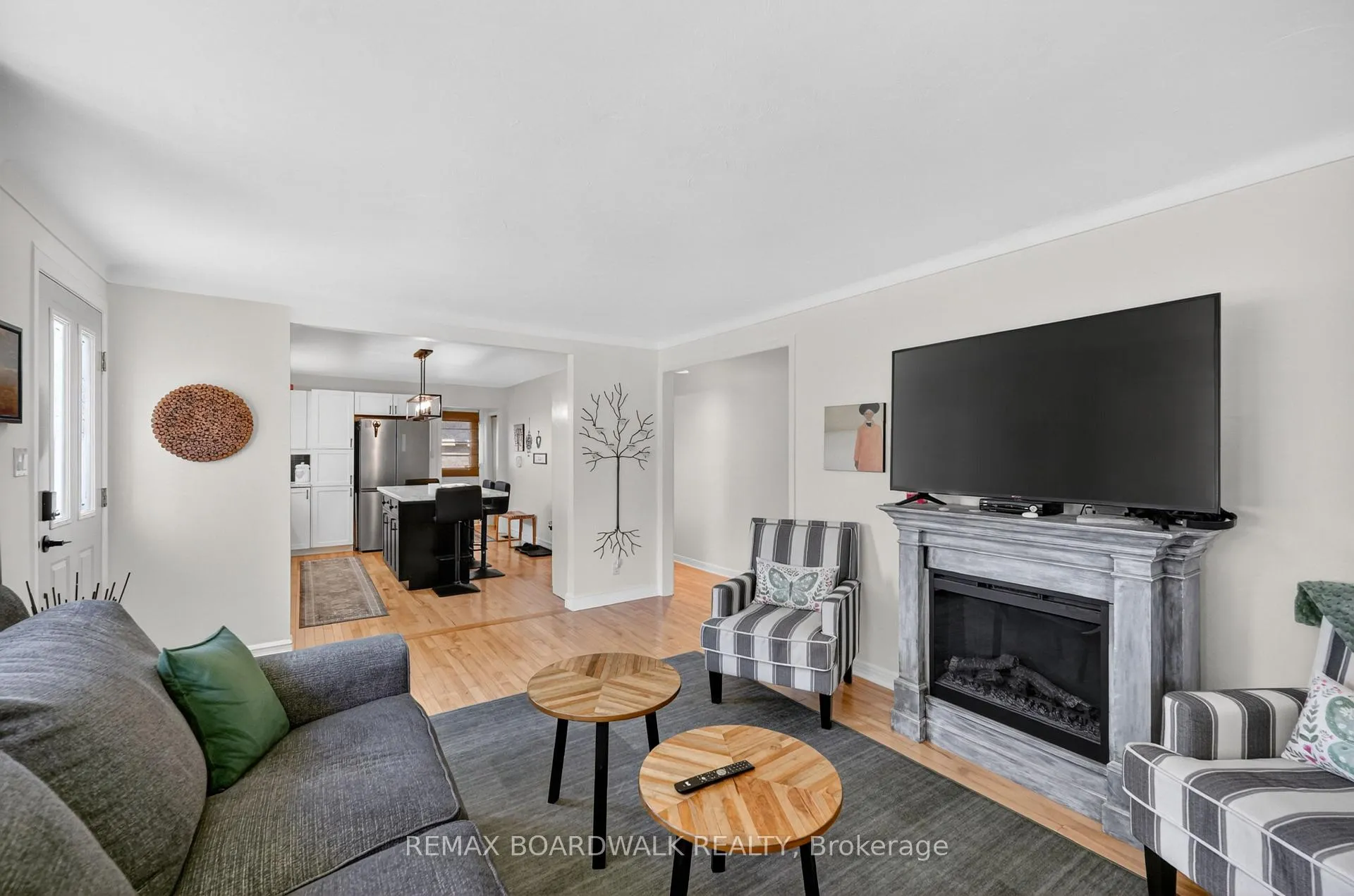 Photo 7 of 2548 Mer Bleue Road, Ottawa, Mer Bleue/Bradley Estates/Anderson Park — HOMEH