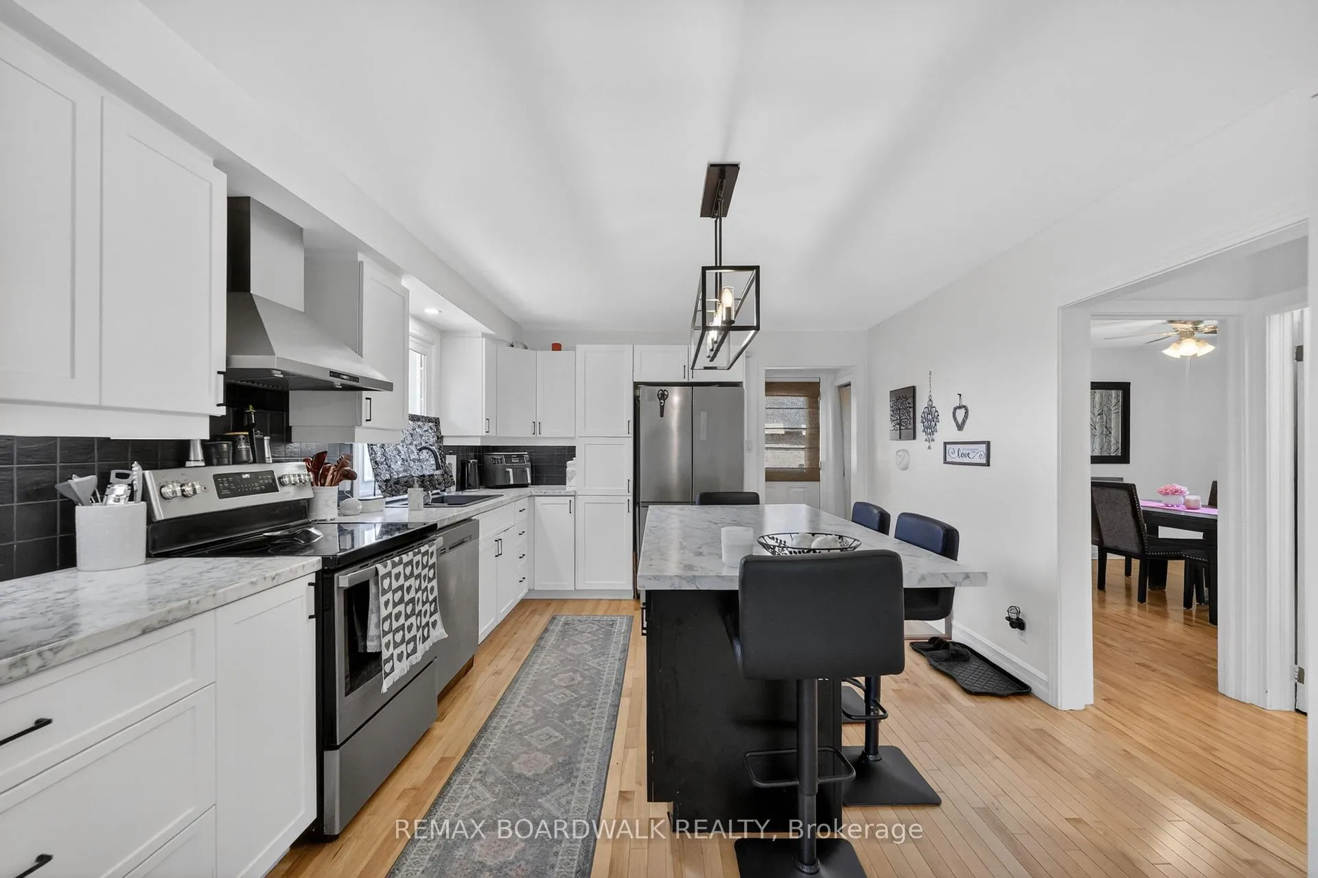 Photo 8 of 2548 Mer Bleue Road, Ottawa, Mer Bleue/Bradley Estates/Anderson Park — HOMEH