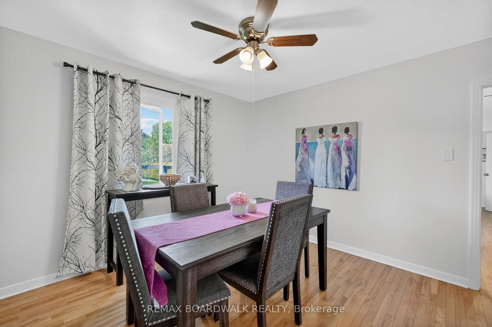 Photo 15 of 2548 Mer Bleue Road, Ottawa, Mer Bleue/Bradley Estates/Anderson Park — HOMEH