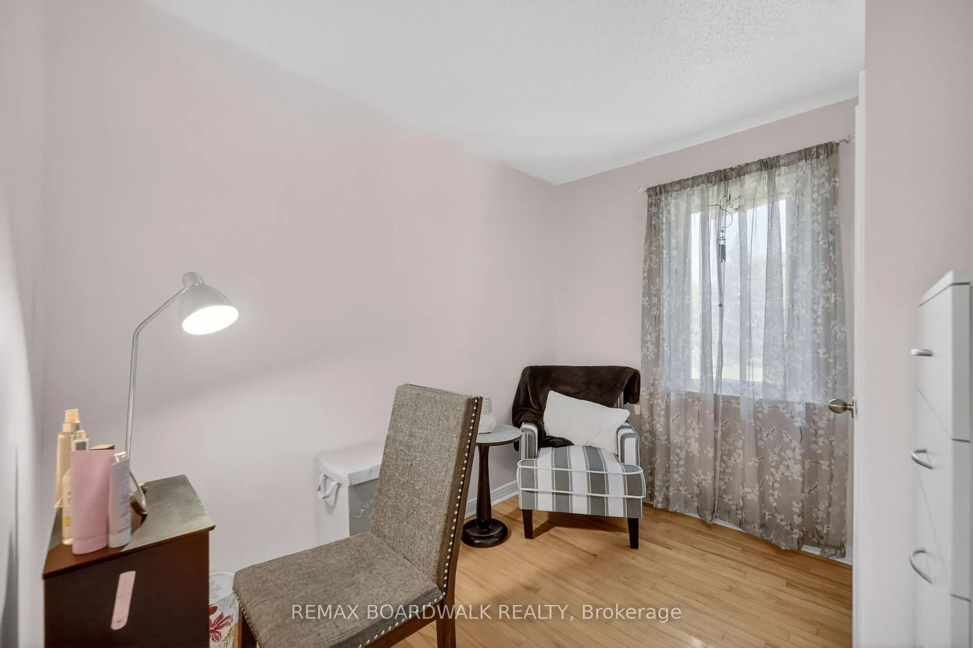 Photo 17 of 2548 Mer Bleue Road, Ottawa, Mer Bleue/Bradley Estates/Anderson Park — HOMEH
