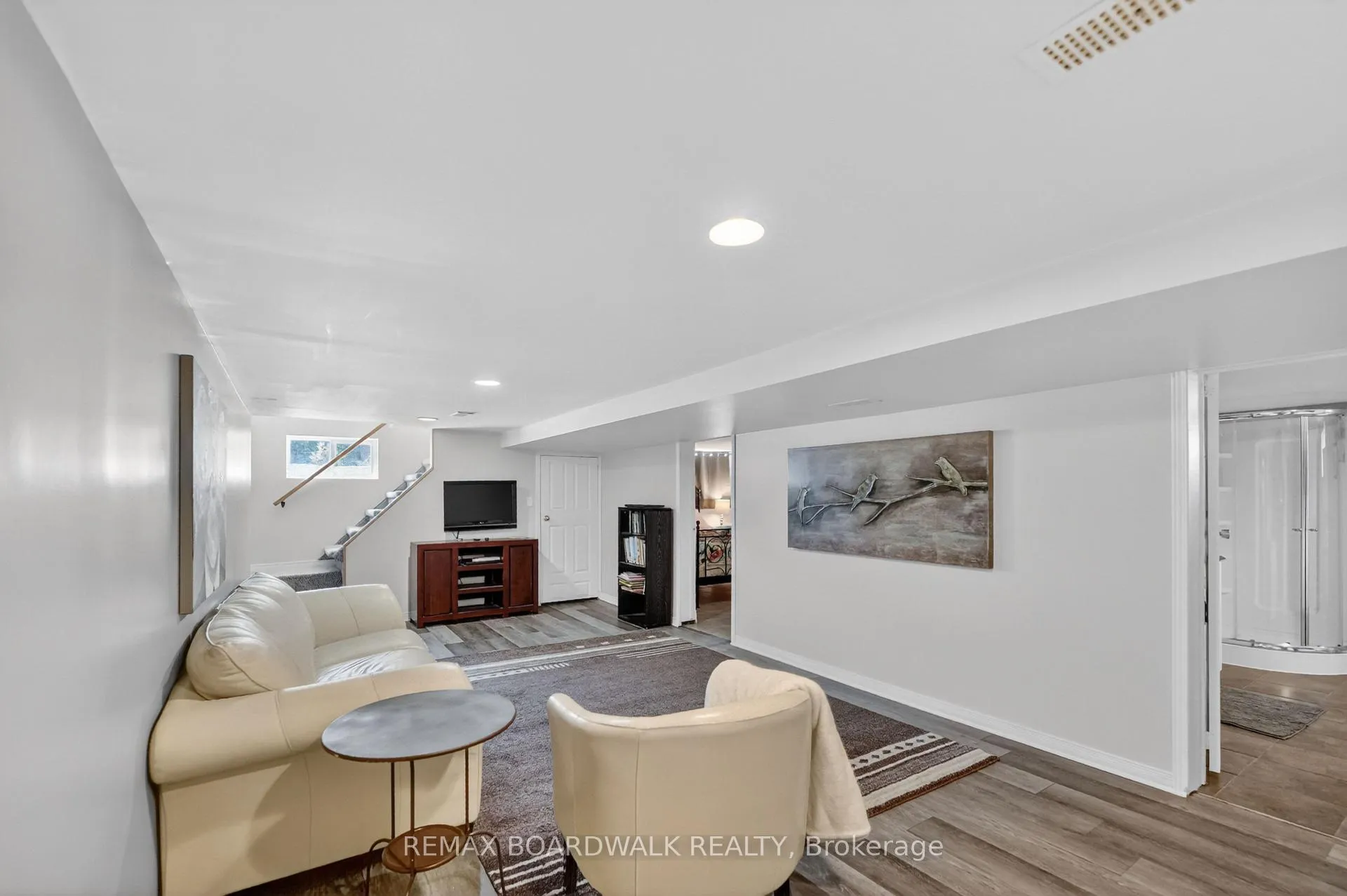 Photo 21 of 2548 Mer Bleue Road, Ottawa, Mer Bleue/Bradley Estates/Anderson Park — HOMEH