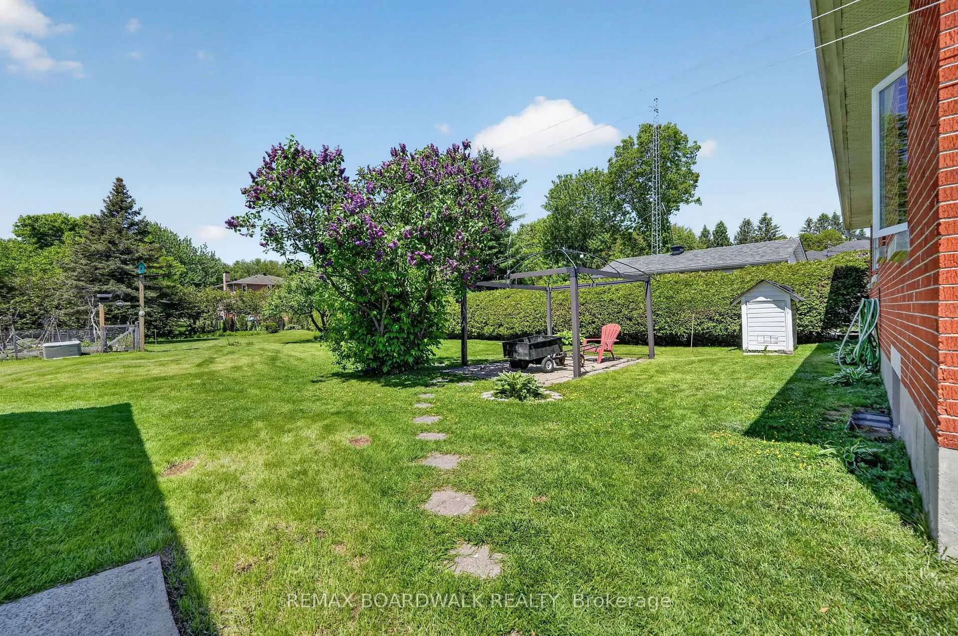 Photo 30 of 2548 Mer Bleue Road, Ottawa, Mer Bleue/Bradley Estates/Anderson Park — HOMEH