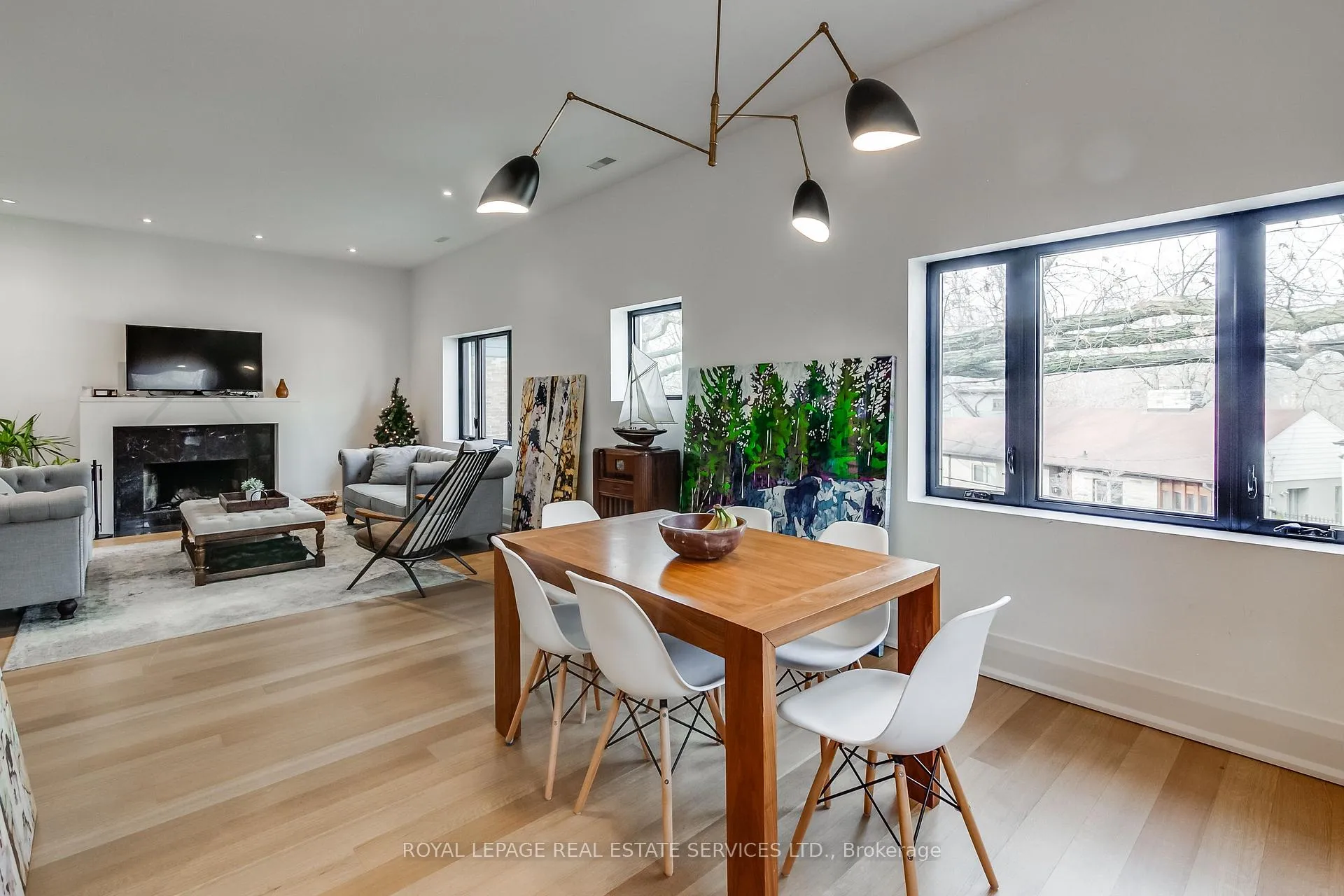 Photo 6 of Unit Upper, 128 Hudson Drive, Toronto, Rosedale-Moore Park — HOMEH
