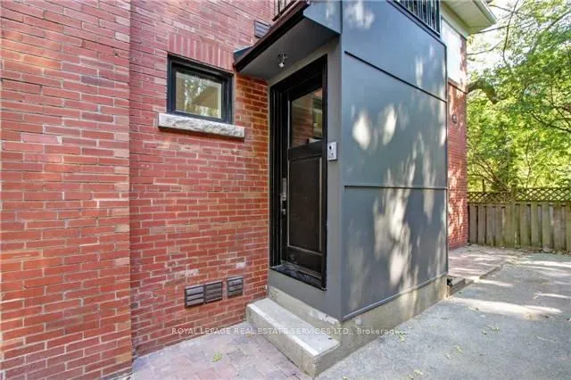 Photo 20 of Unit Upper, 128 Hudson Drive, Toronto, Rosedale-Moore Park — HOMEH