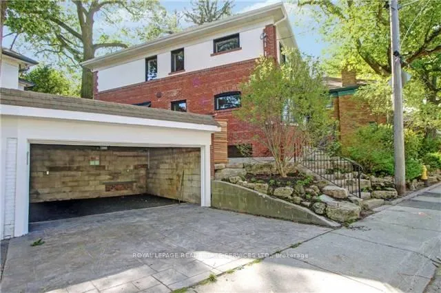 Photo 21 of Unit Upper, 128 Hudson Drive, Toronto, Rosedale-Moore Park — HOMEH