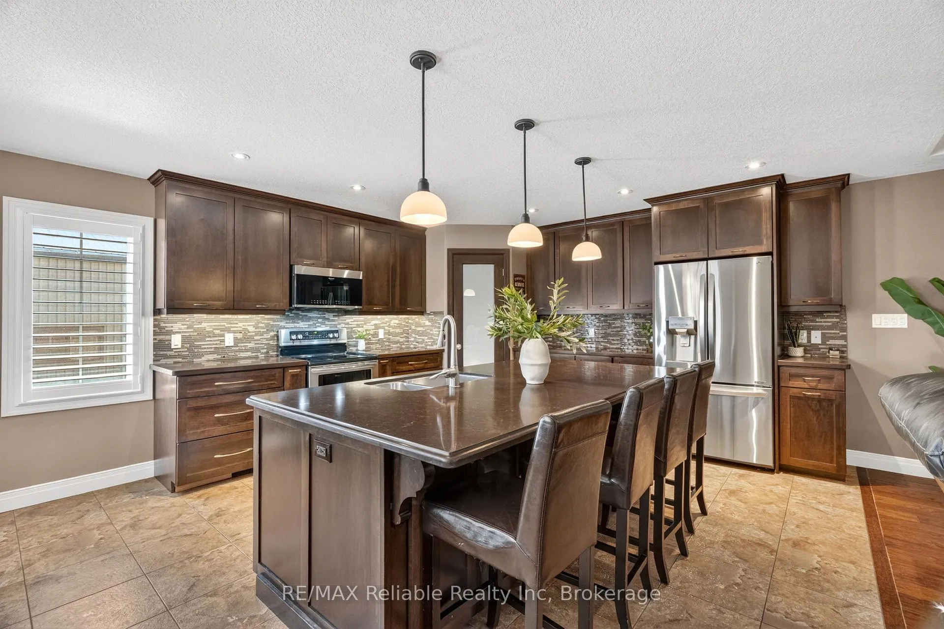 Photo 15 of 125 Frances Street E, West Perth, Logan — HOMEH