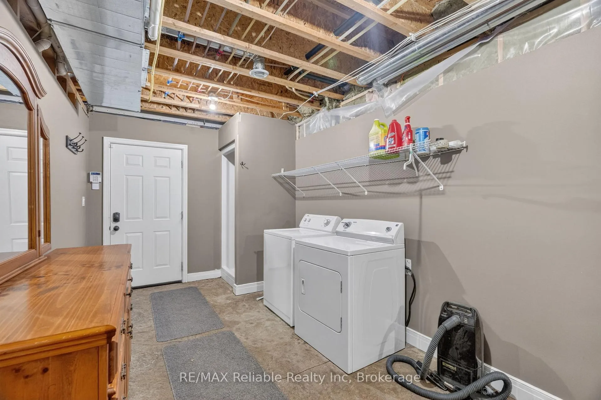 Photo 35 of 125 Frances Street E, West Perth, Logan — HOMEH