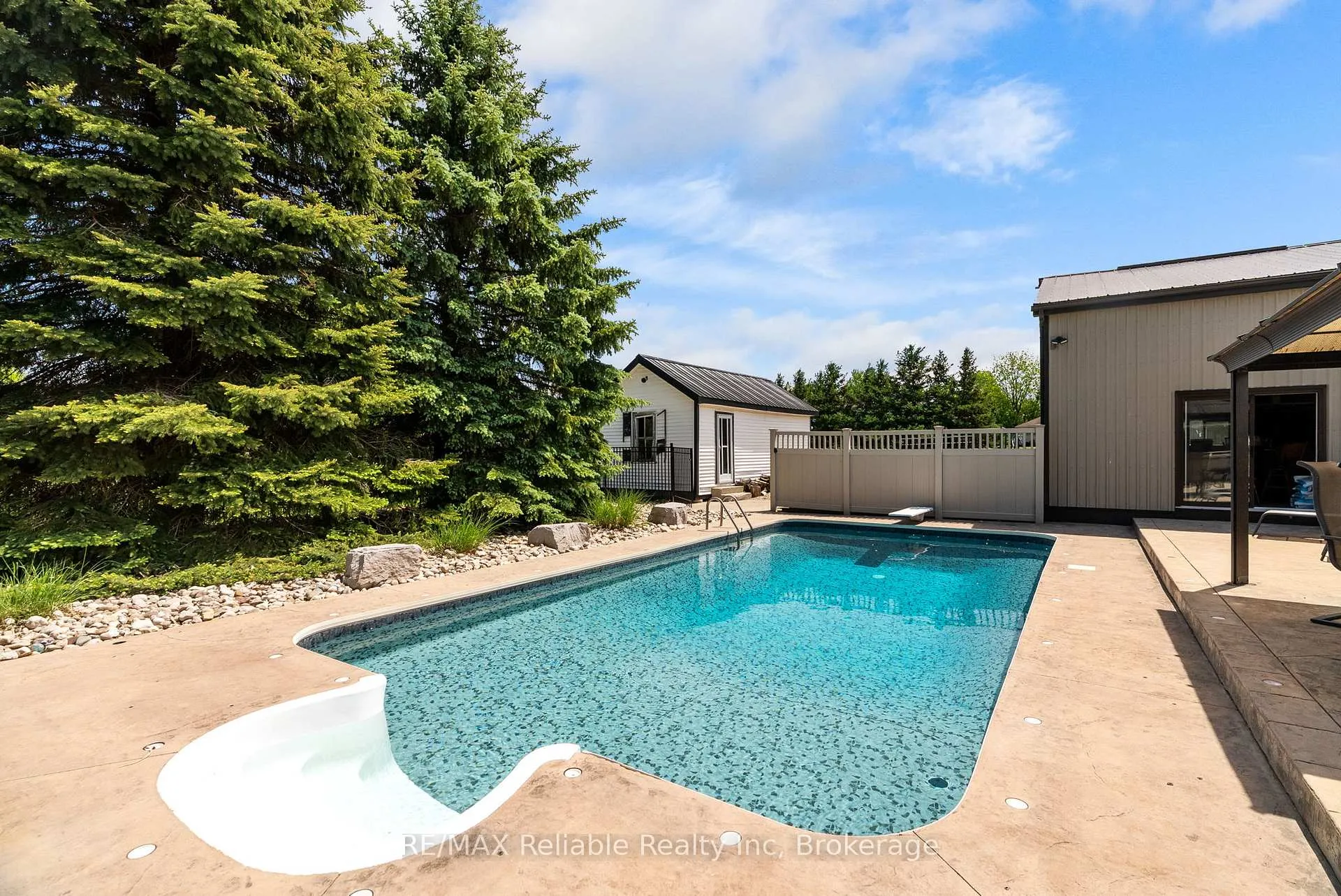 Photo 38 of 125 Frances Street E, West Perth, Logan — HOMEH